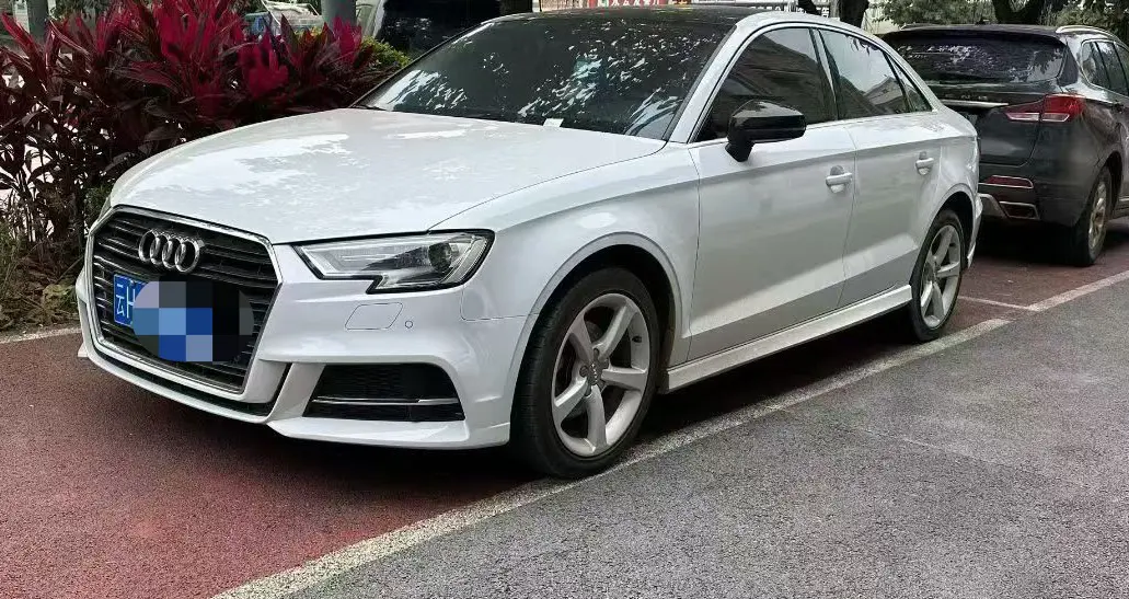 Audi A3  из Китая