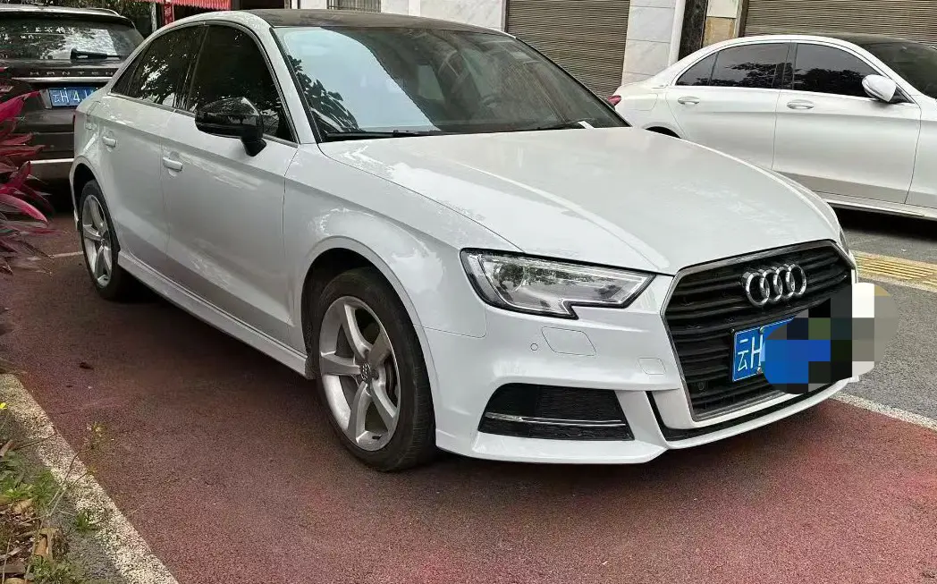 Audi A3  из Китая