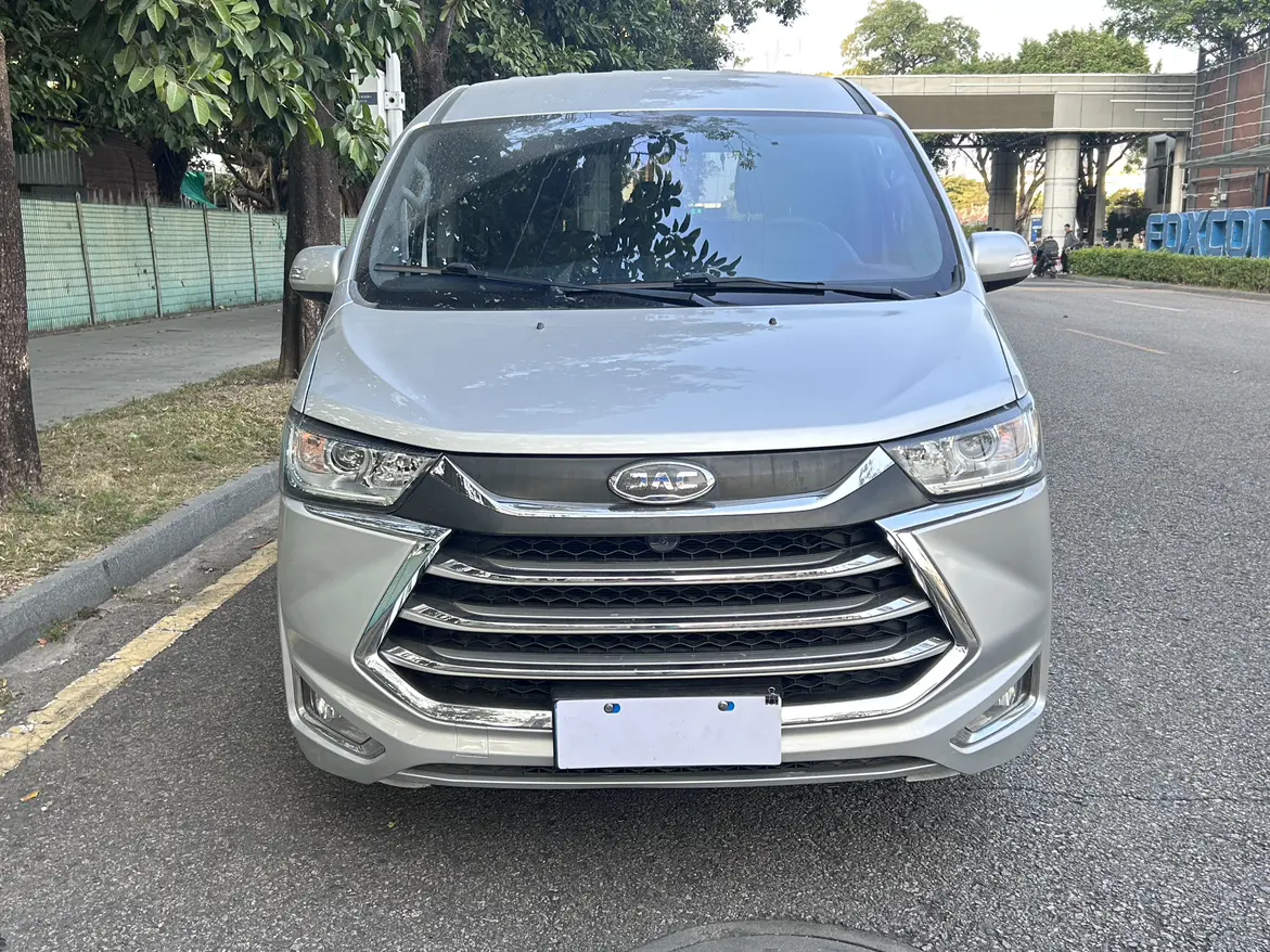 JAC Ruifeng M4  из Китая