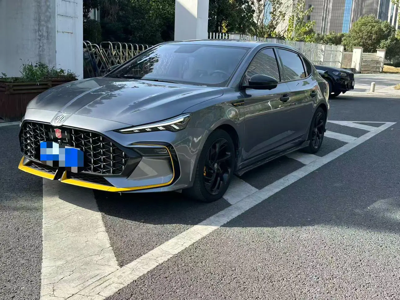 MG 6  из Китая