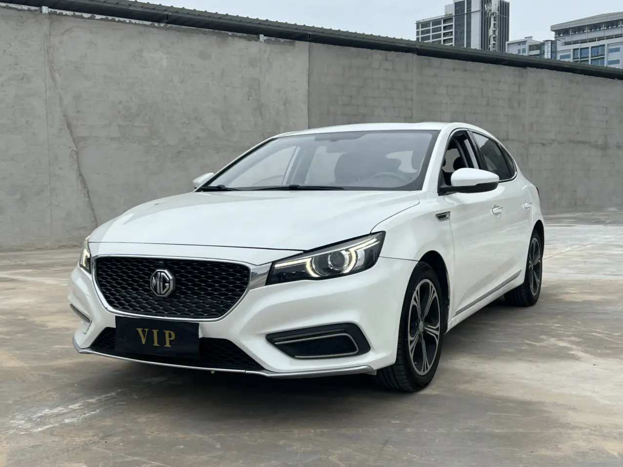 MG 6  из Китая