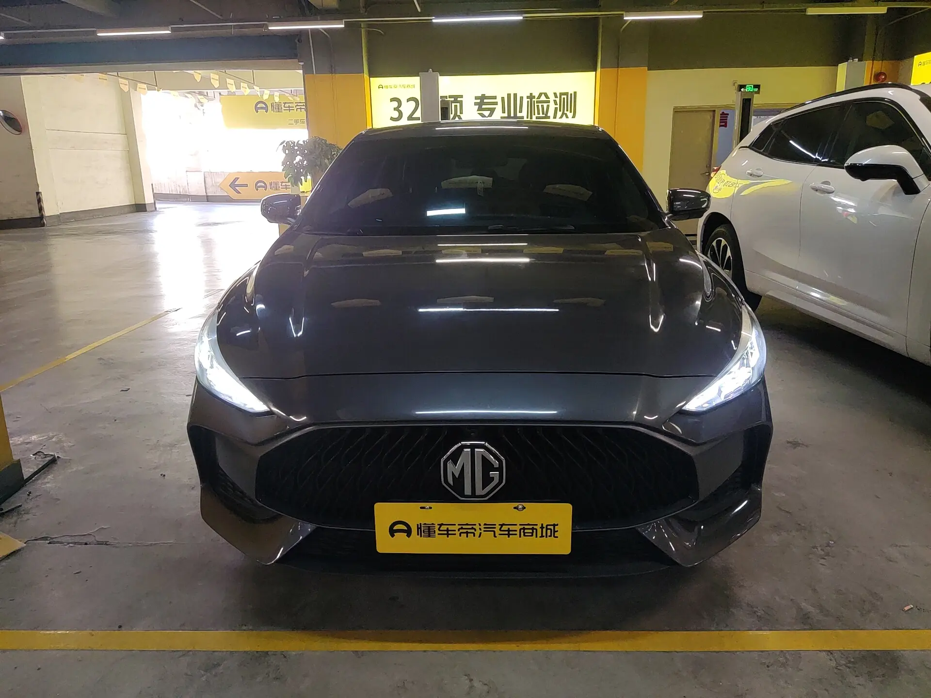 MG 5  из Китая