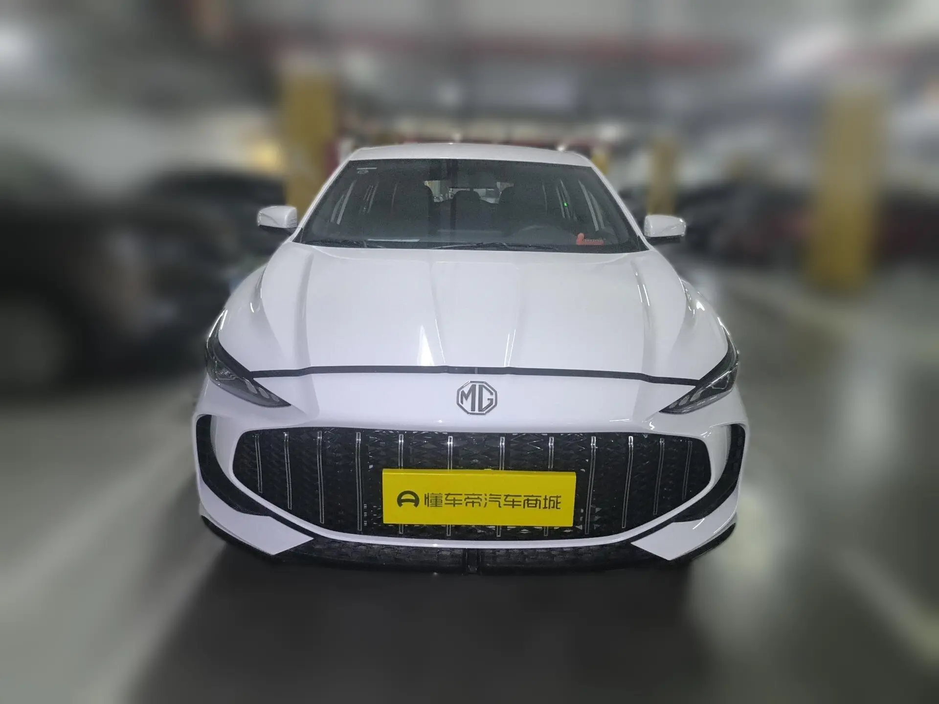 MG 5  из Китая