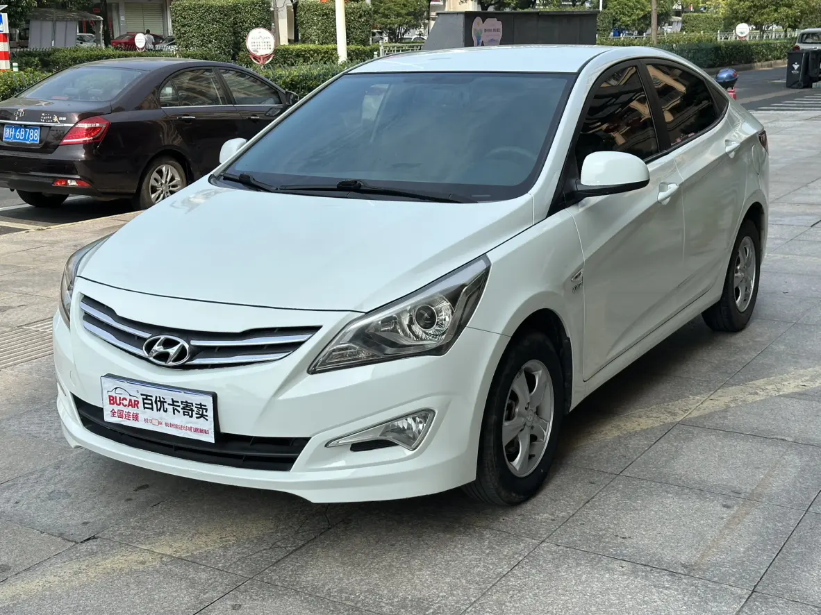 Hyundai Verna (Rena)  из Китая