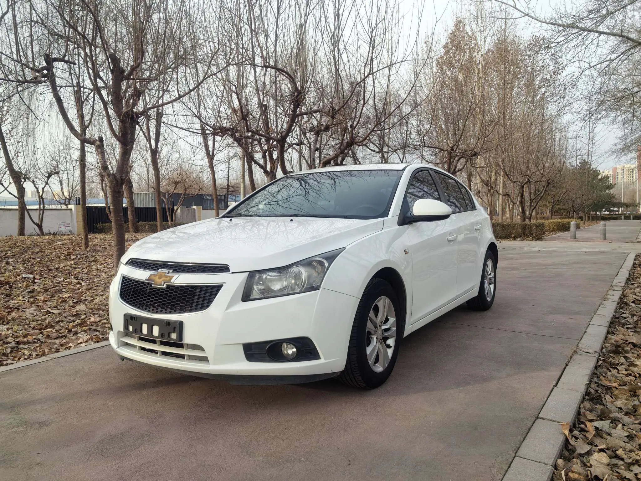 Chevrolet Monza (Cruze)  из Китая