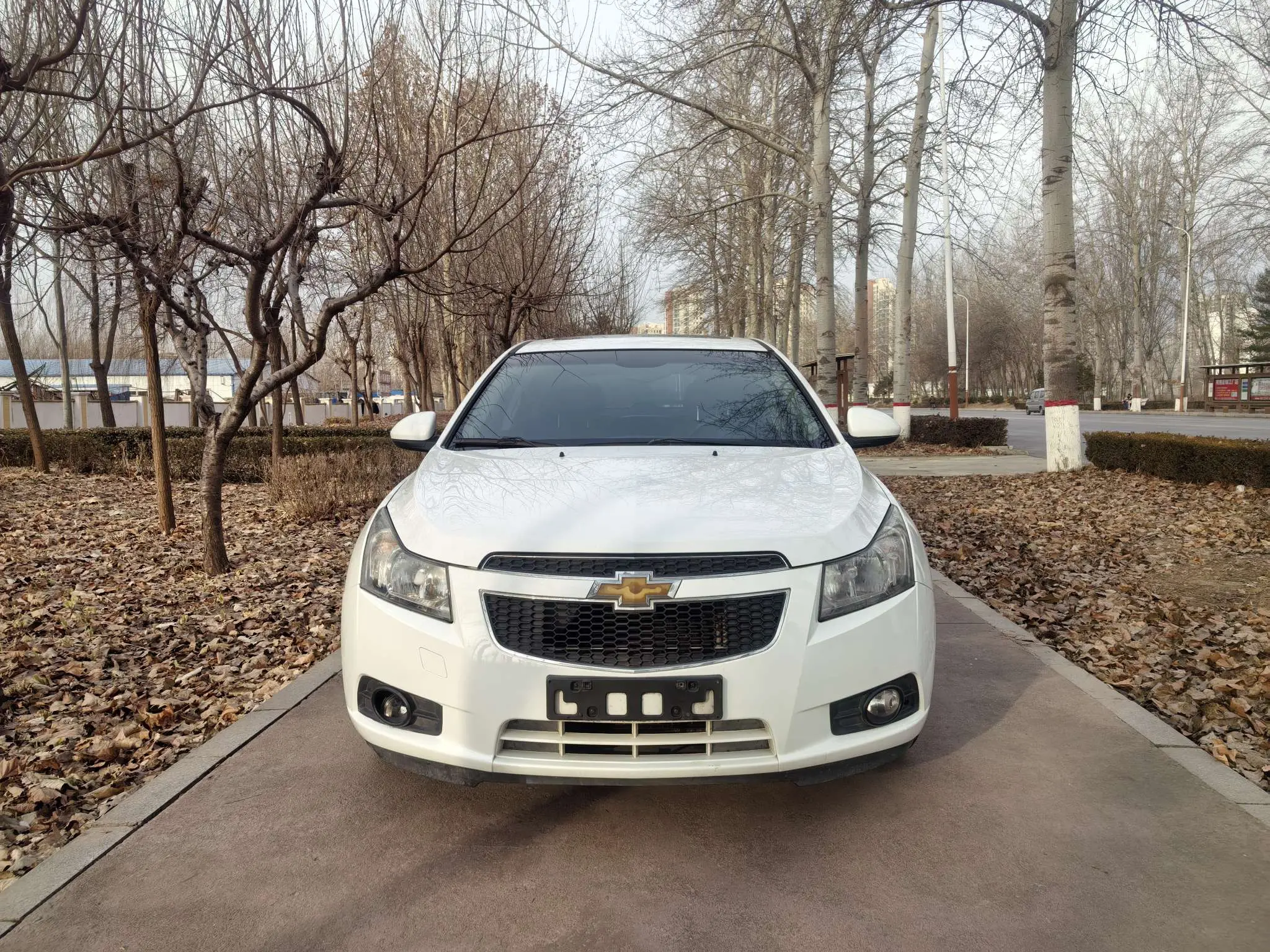 Chevrolet Monza (Cruze)  из Китая