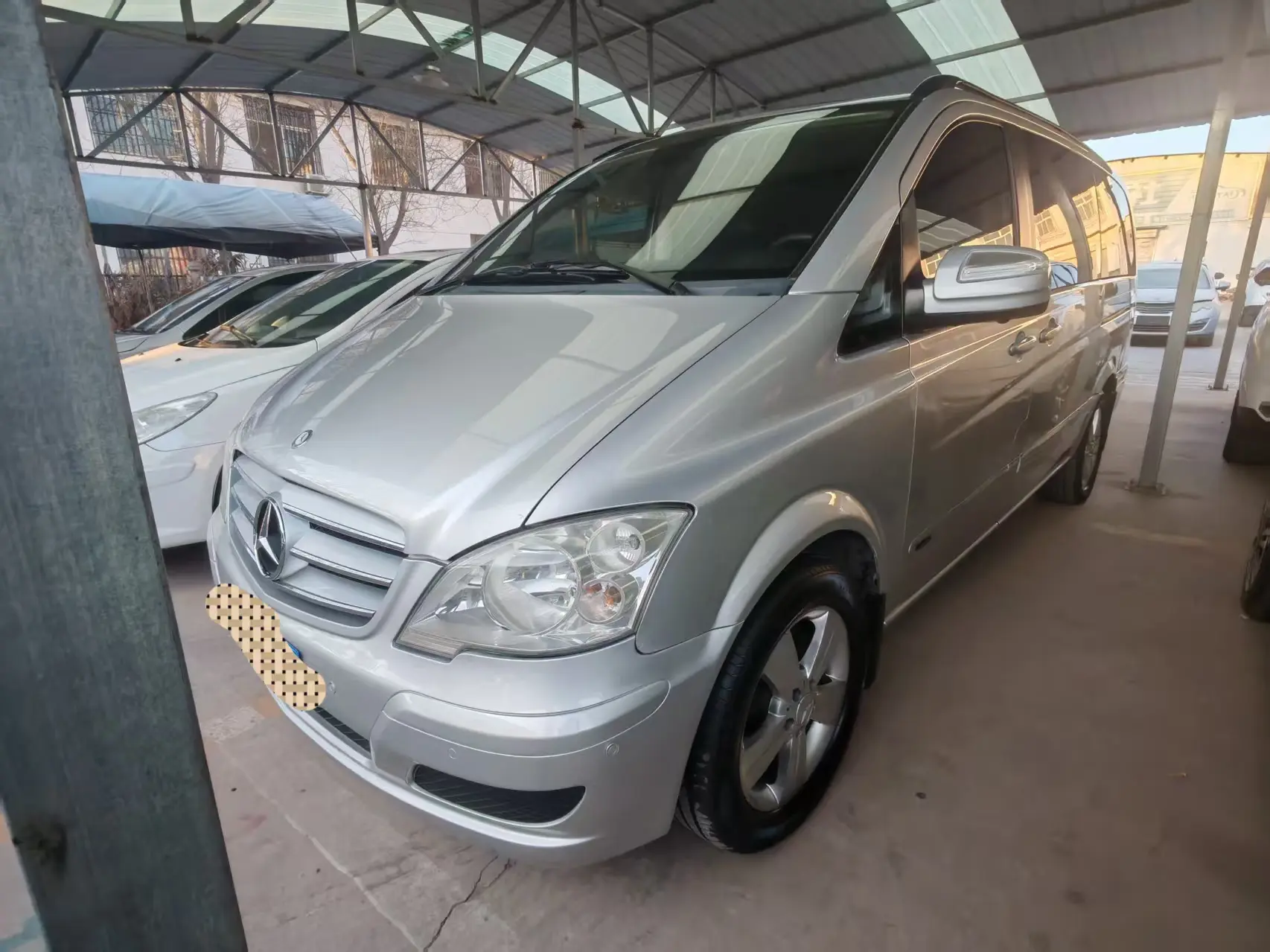 Mercedes-Benz Viano  из Китая