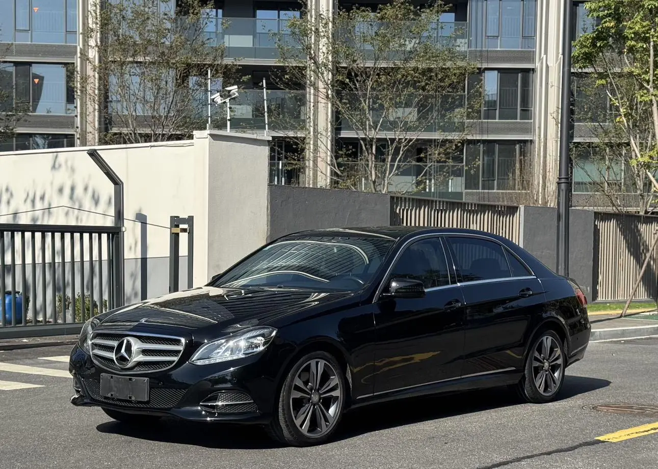 Mercedes-Benz E-Class  из Китая