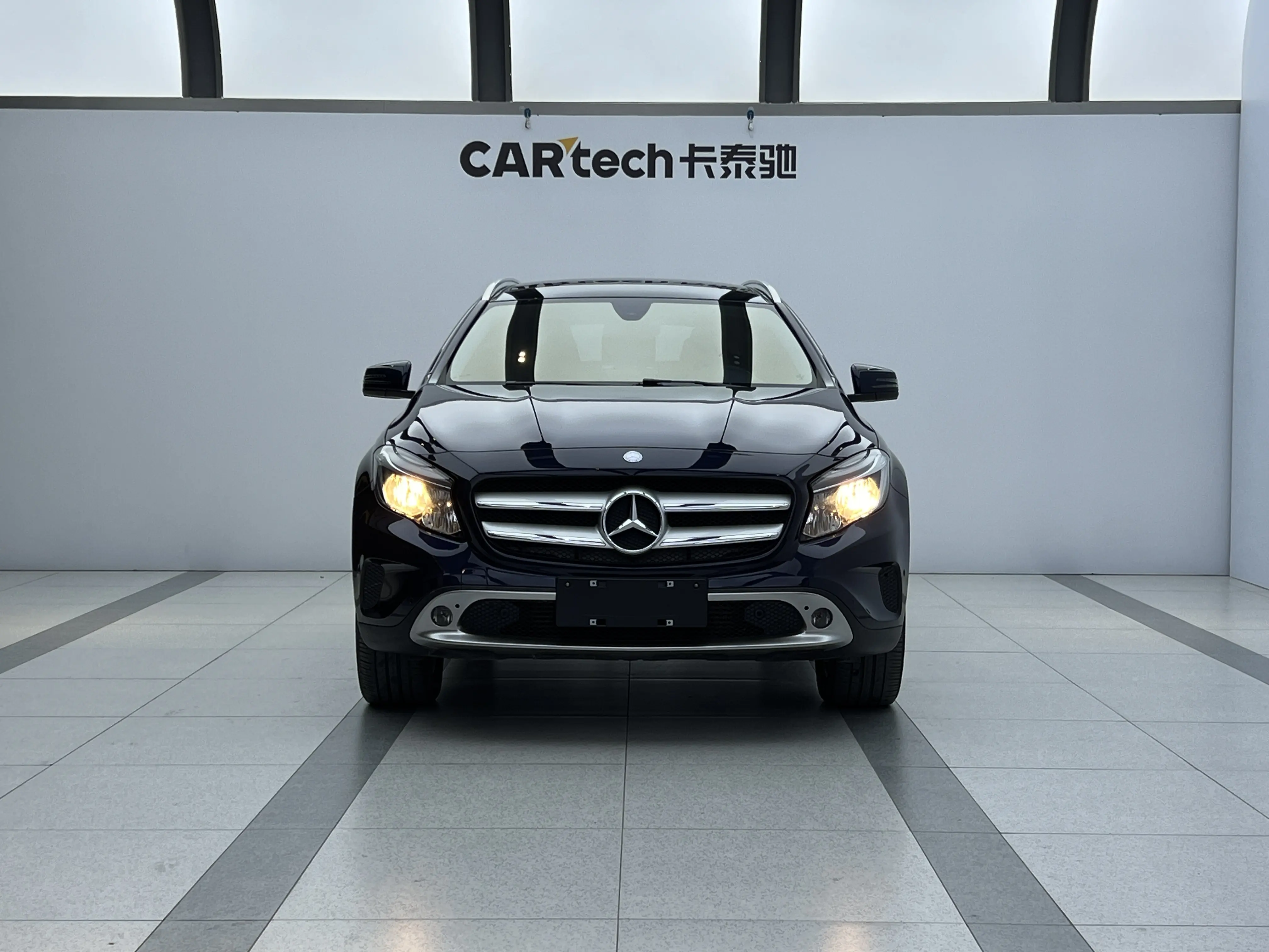 Mercedes-Benz GLA  из Китая