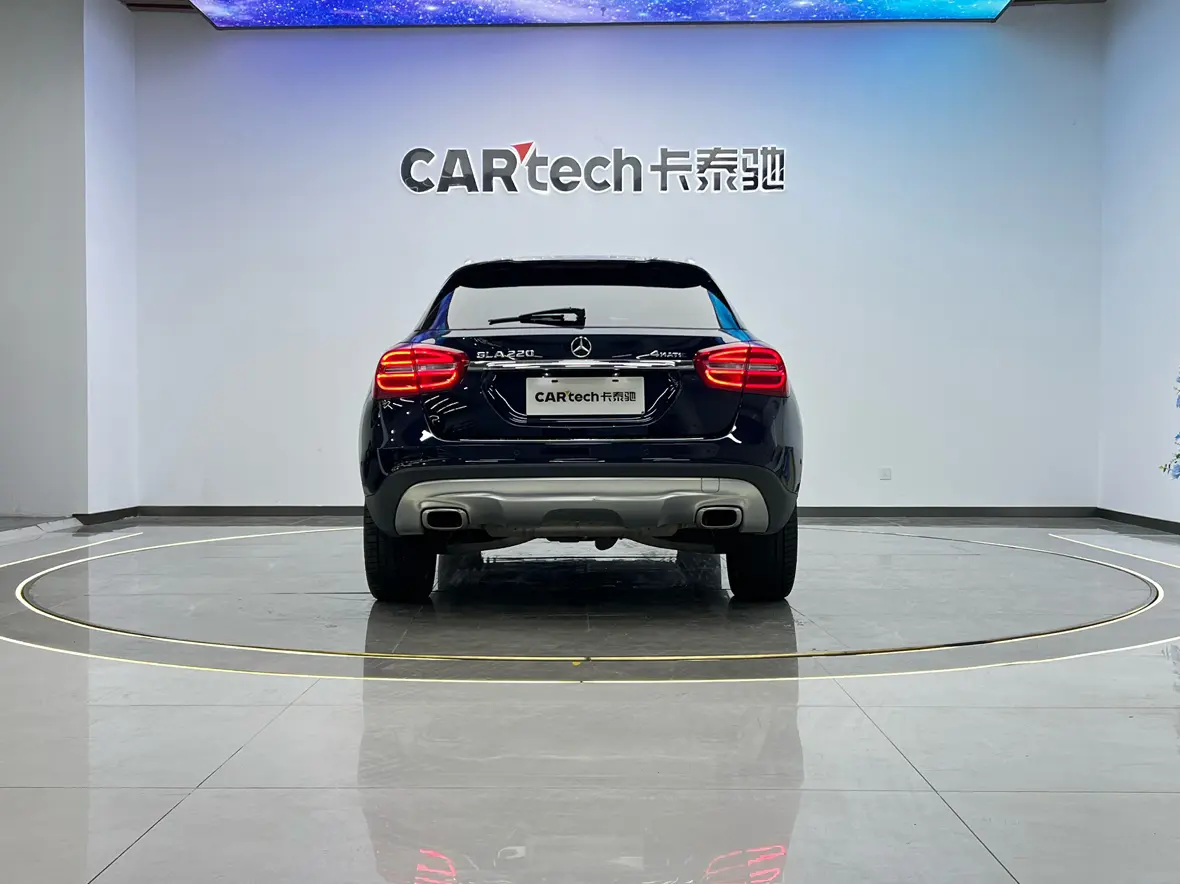 Mercedes-Benz GLA  из Китая