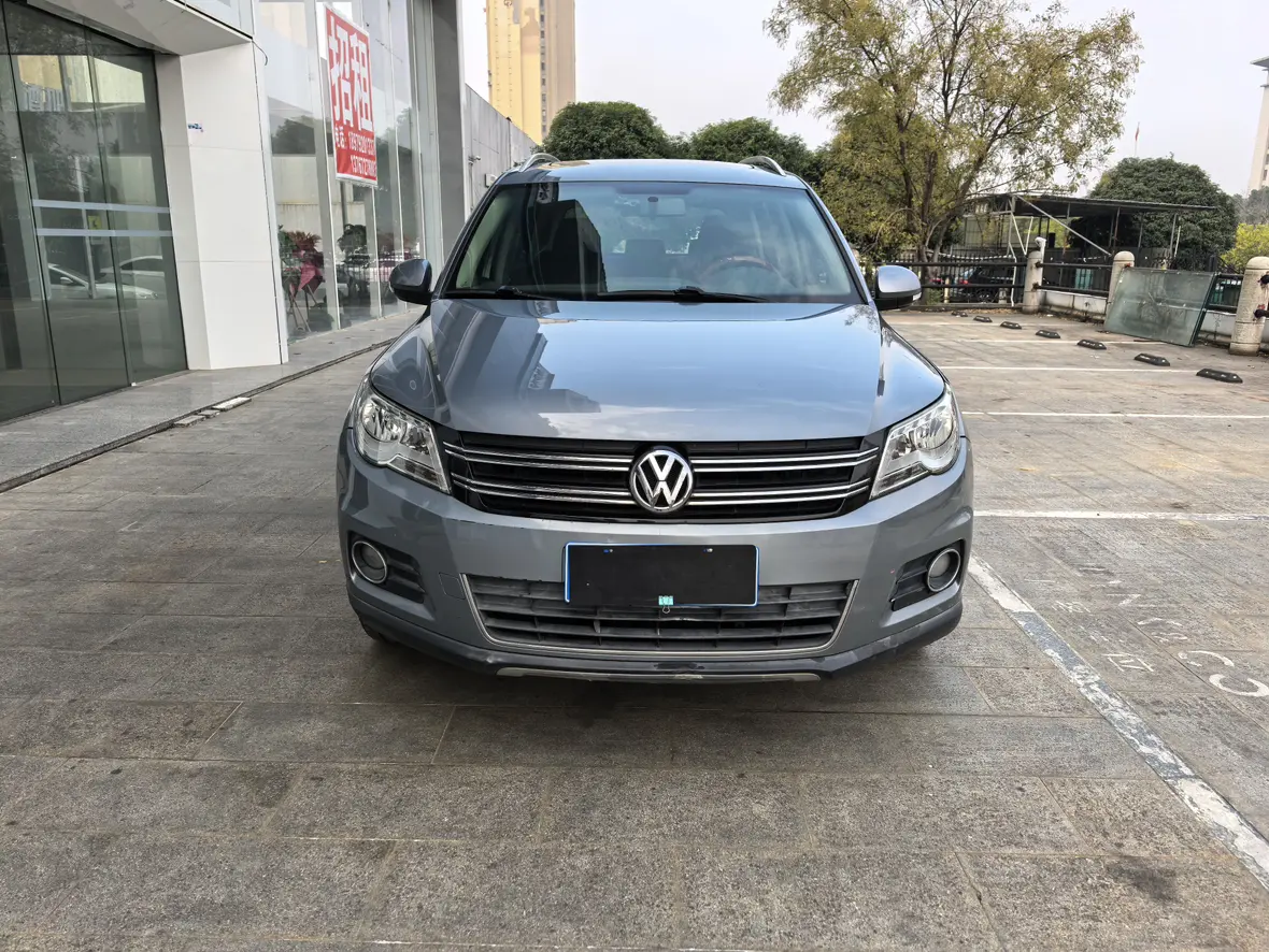 Volkswagen Tiguan  из Китая