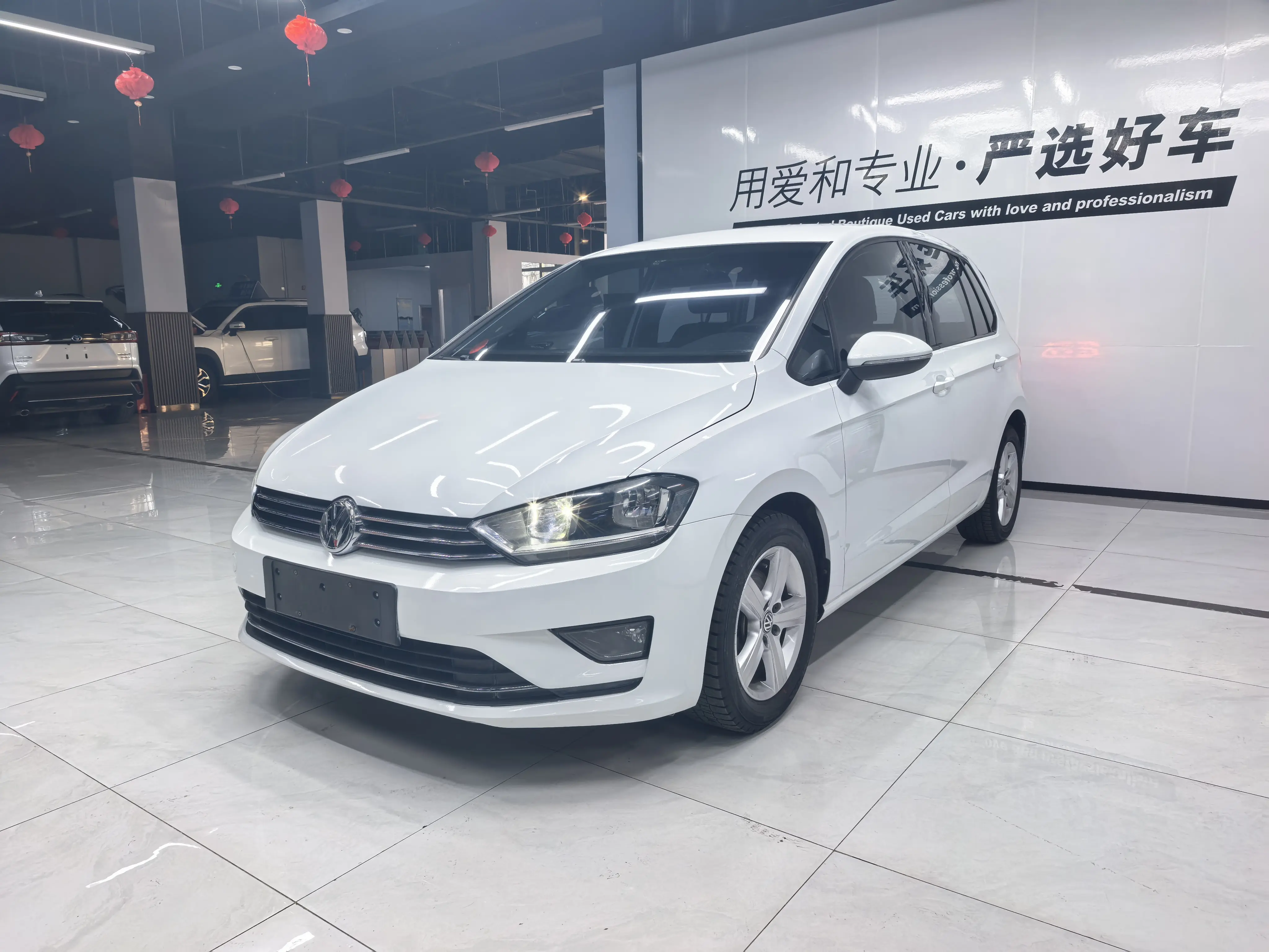 Volkswagen Golf·Jialu  из Китая