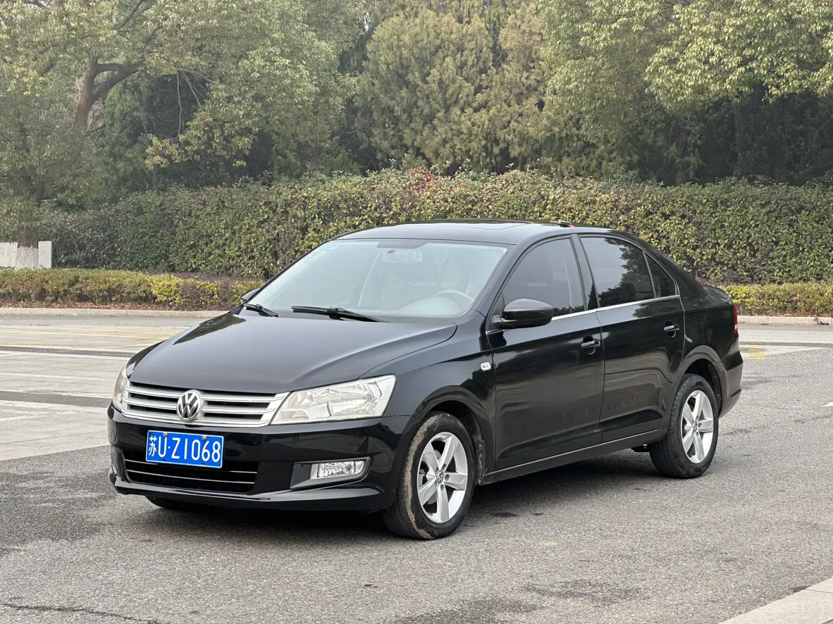 Volkswagen Santana  из Китая