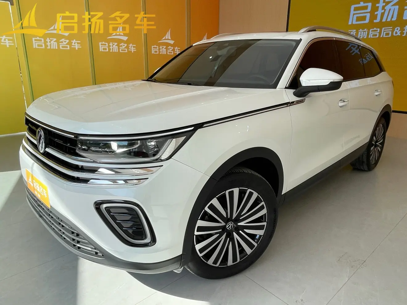 Volkswagen Patrol  из Китая