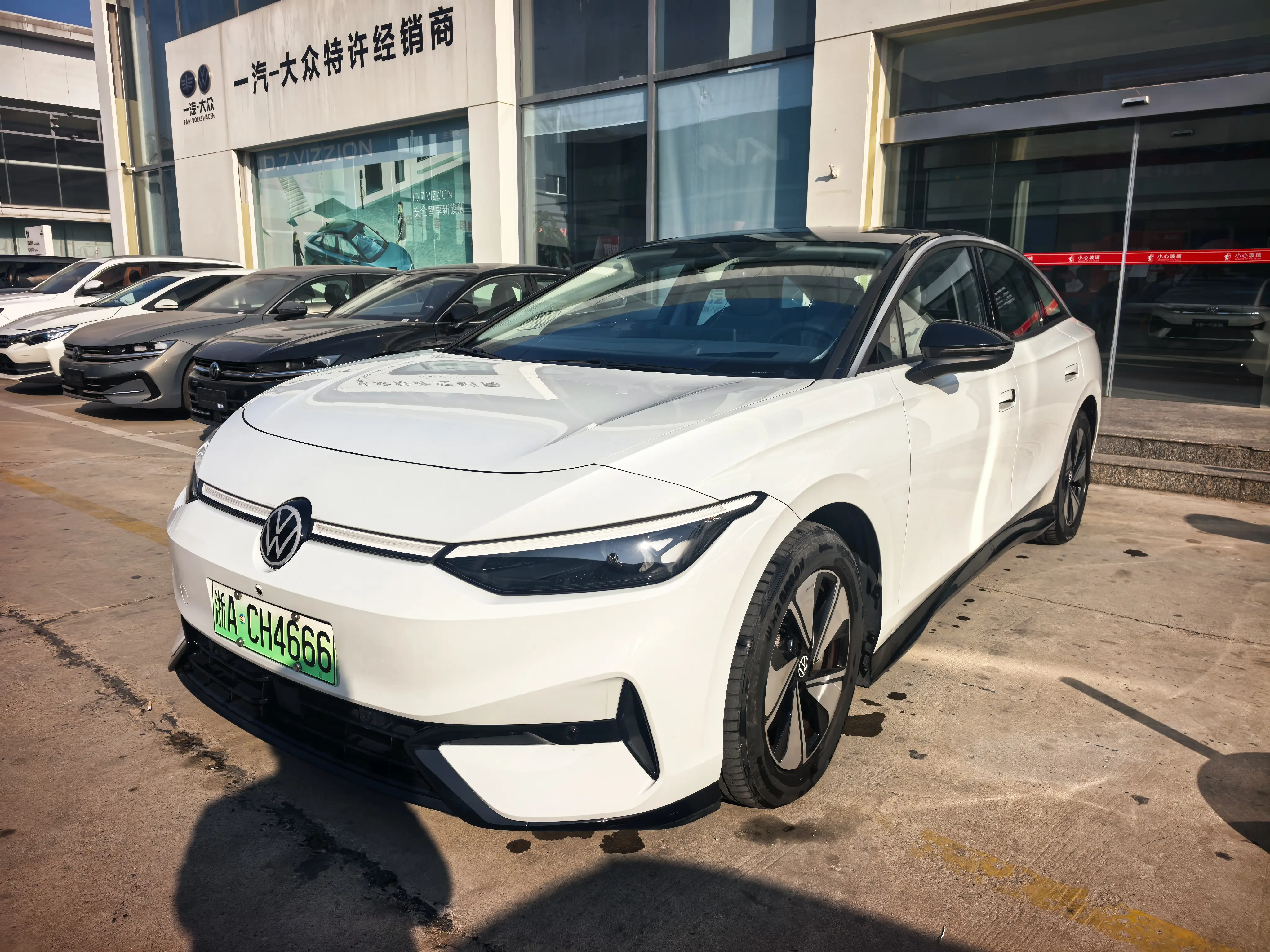 Volkswagen ID.7 VIZZION  из Китая