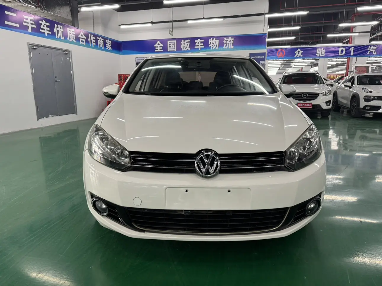 Volkswagen Golf  из Китая