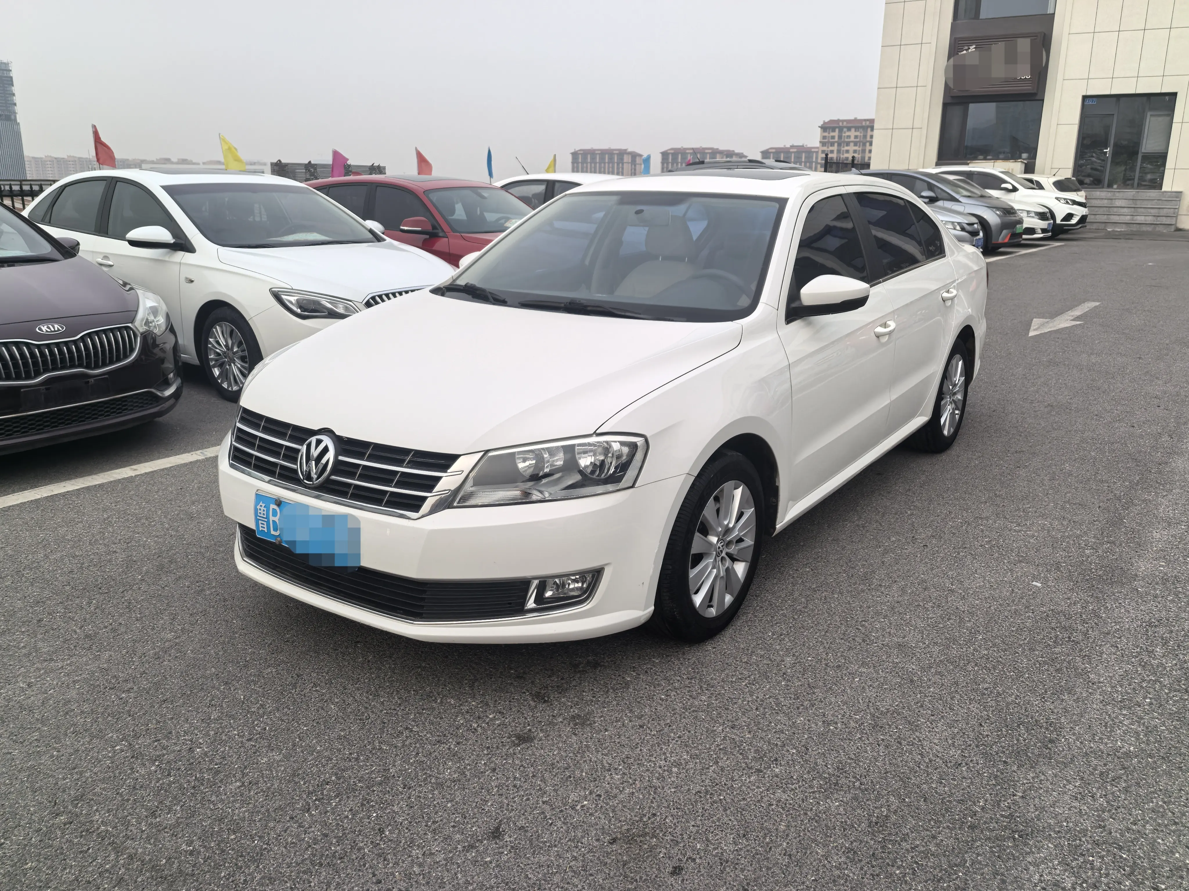 Volkswagen Lavida  из Китая