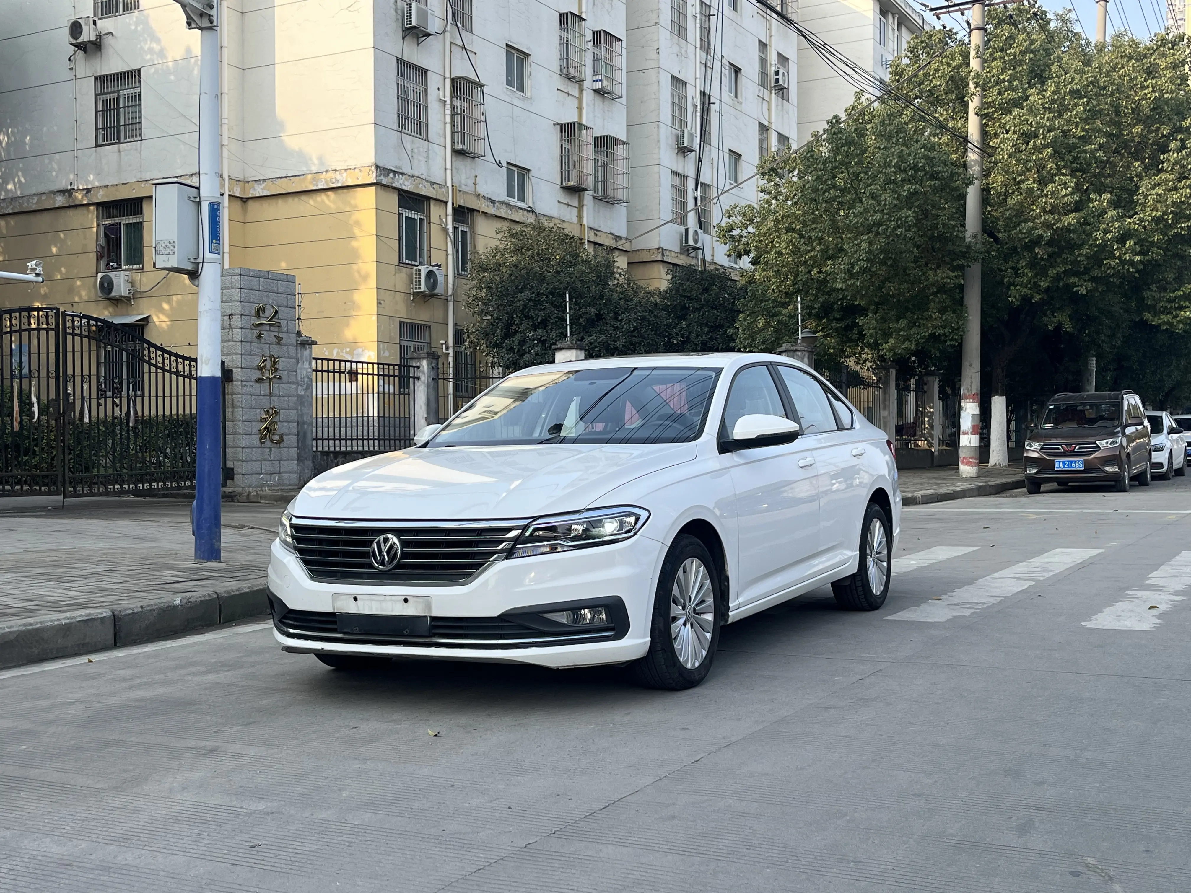 Volkswagen Lavida  из Китая