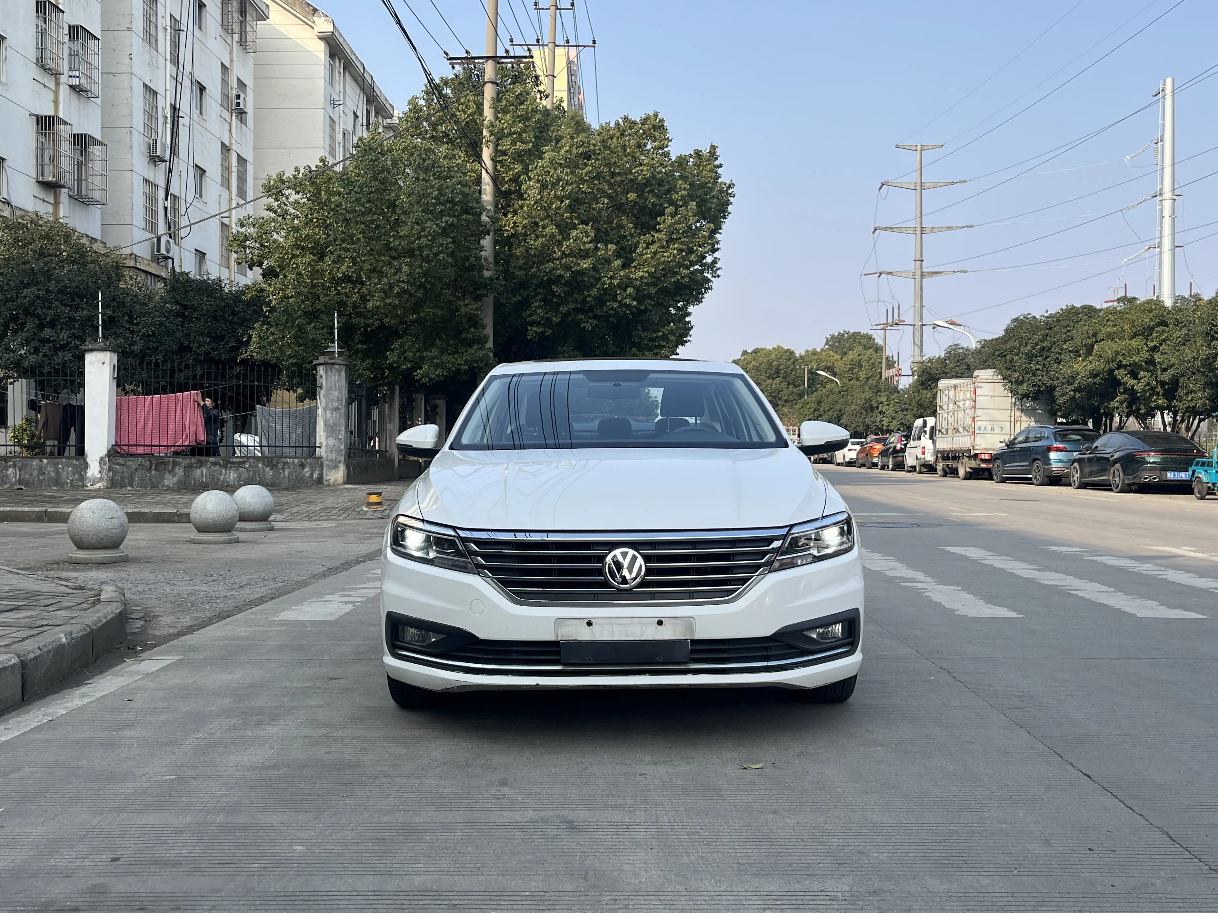 Volkswagen Lavida  из Китая