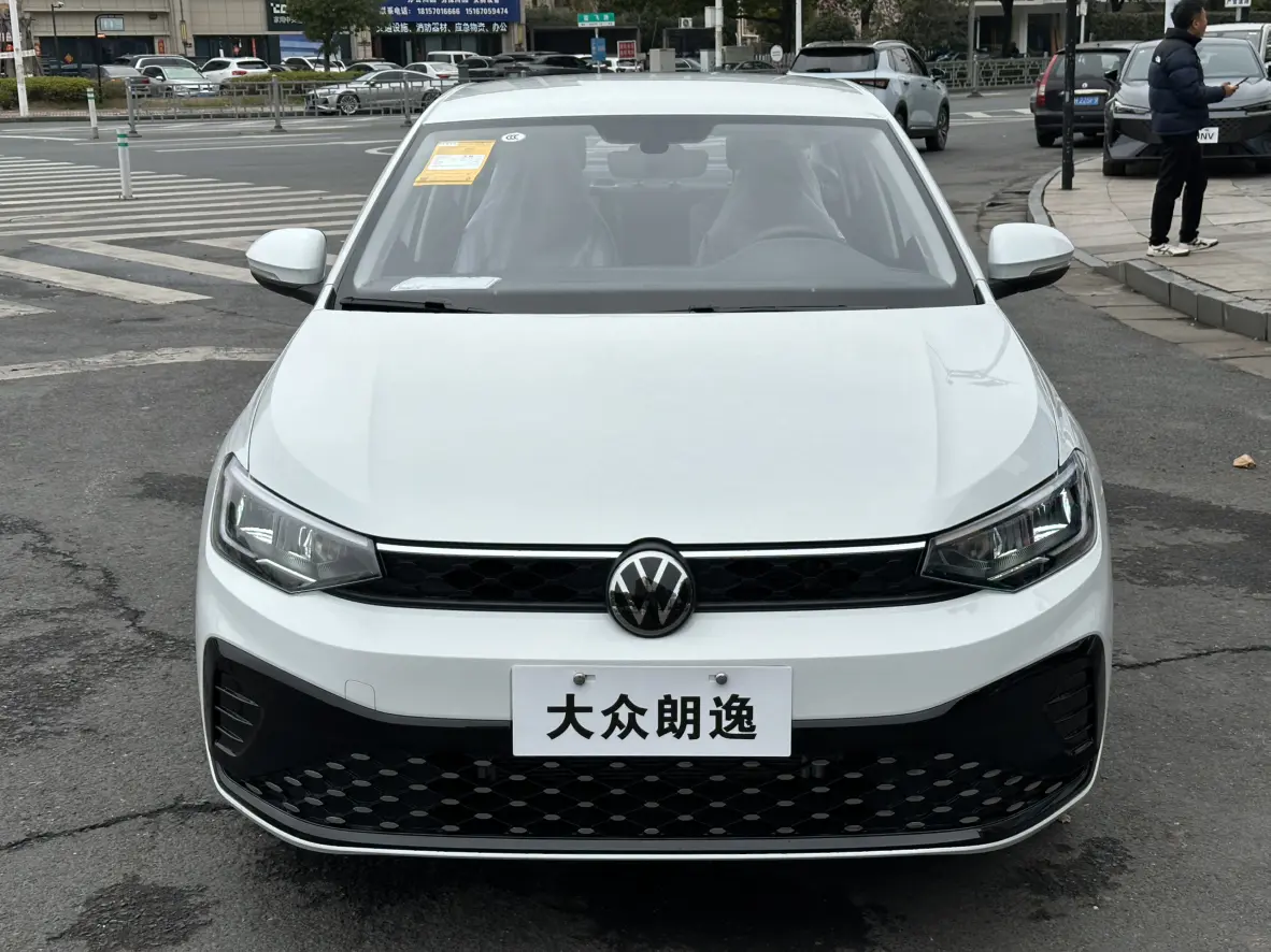 Volkswagen Lavida  из Китая