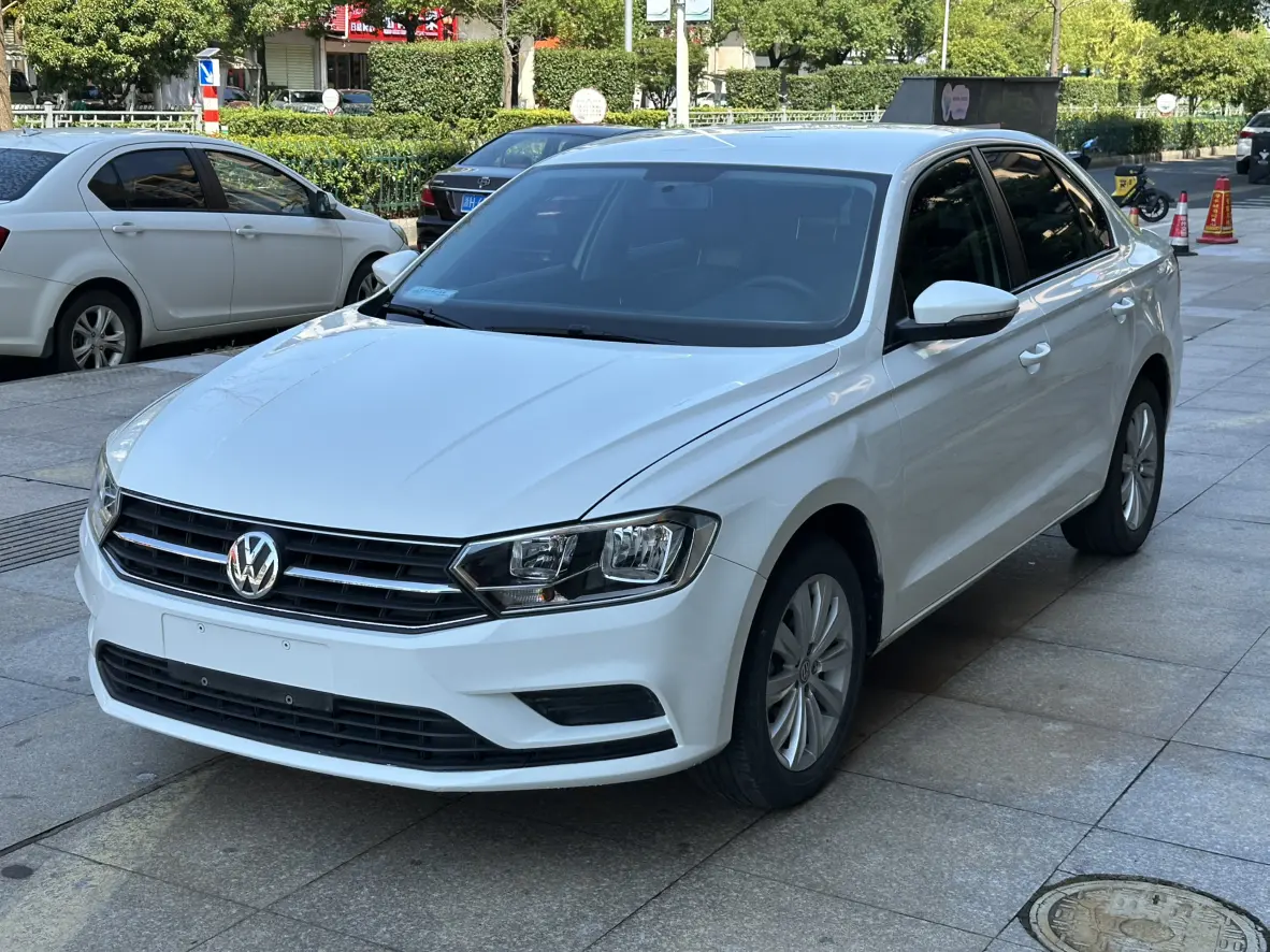 Volkswagen Bora  из Китая