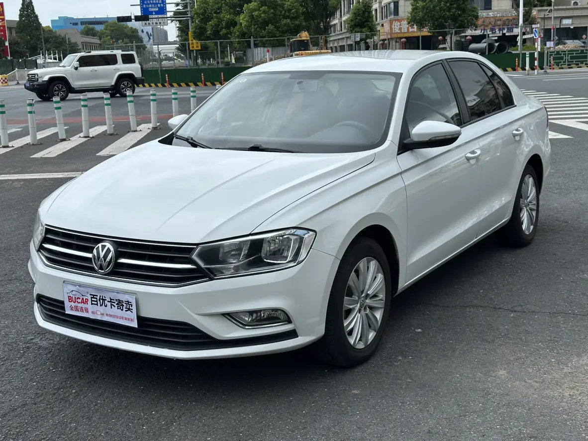 Volkswagen Bora  из Китая