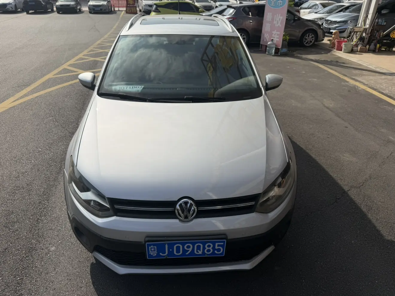 Volkswagen Polo  из Китая