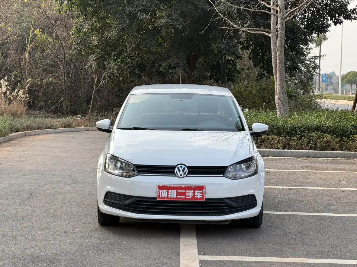 Volkswagen Polo  из Китая