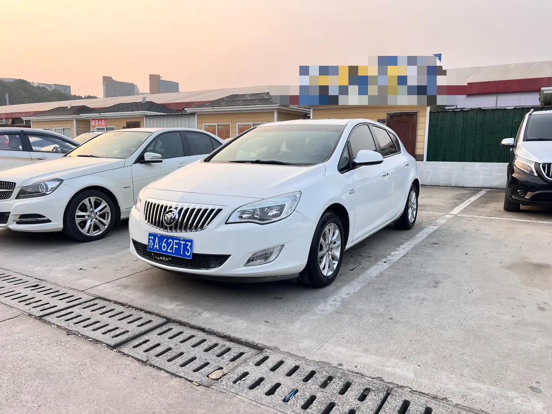 Buick Yinglang  из Китая