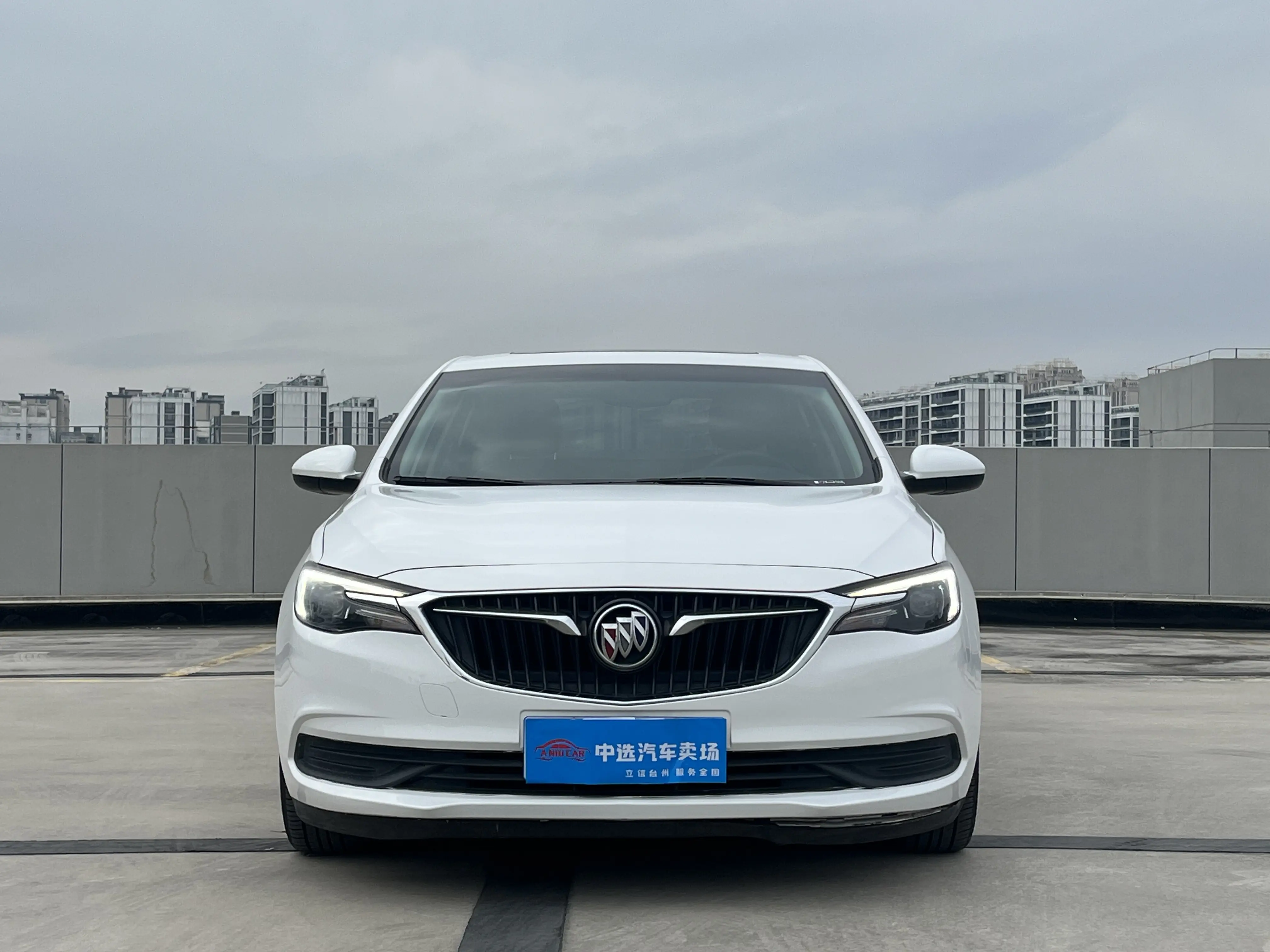 Buick Yinglang  из Китая