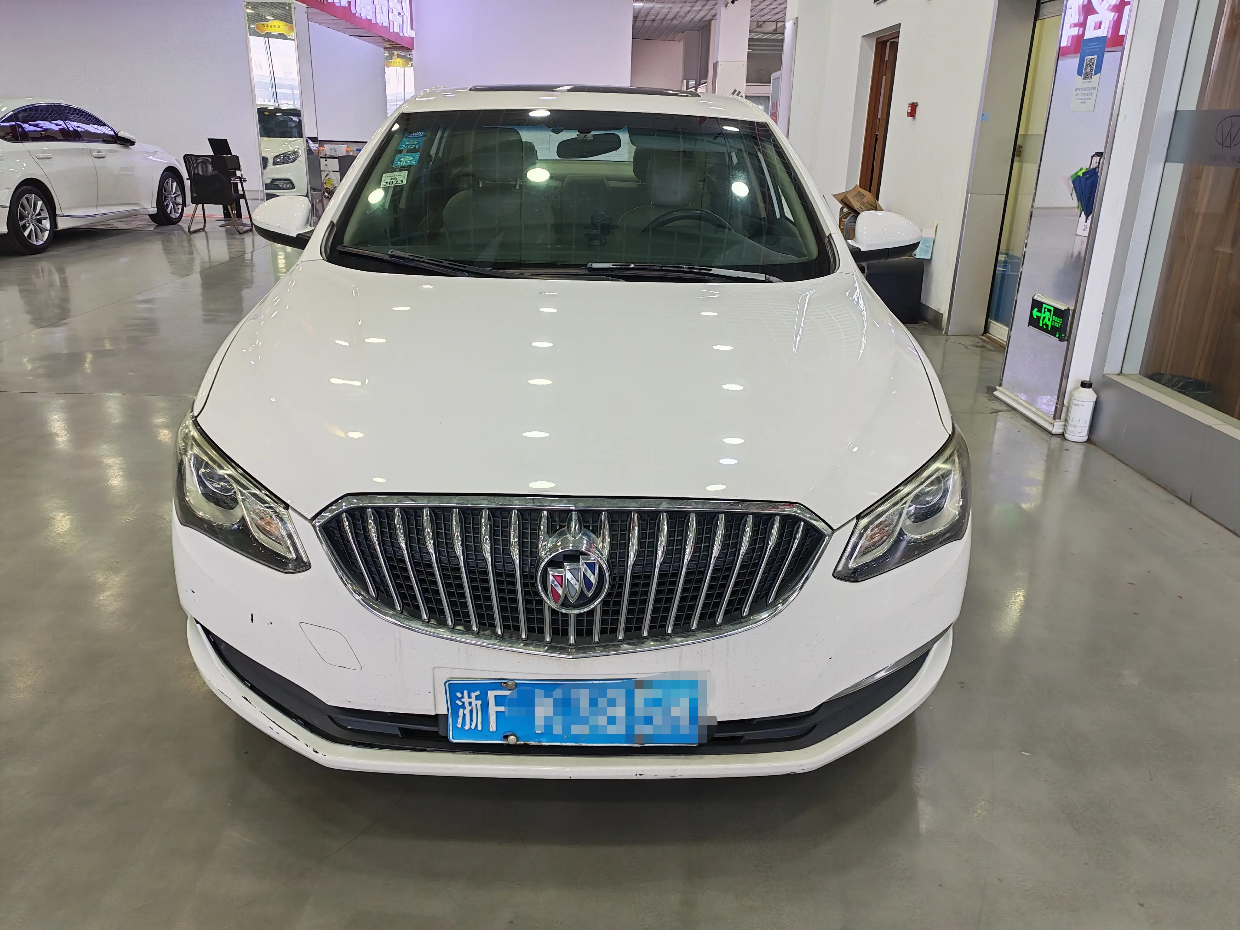 Buick Yinglang  из Китая