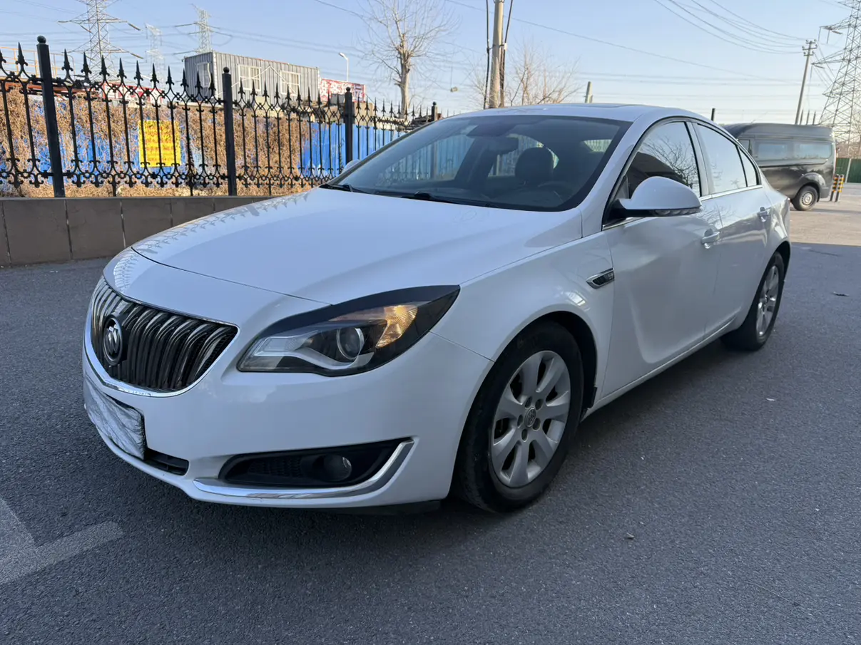 Buick Majesty  из Китая