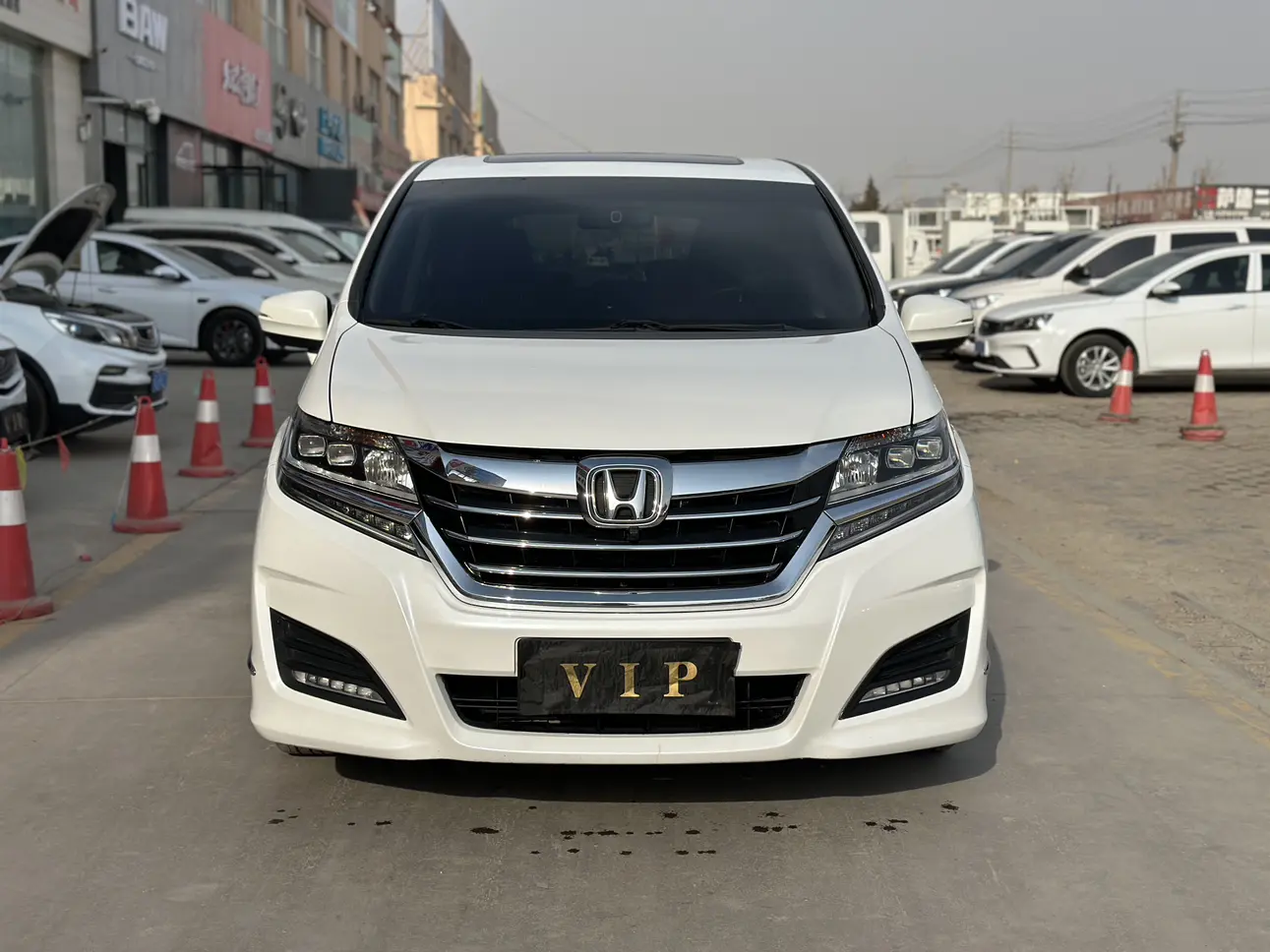 Honda Elysion (Alison)  из Китая