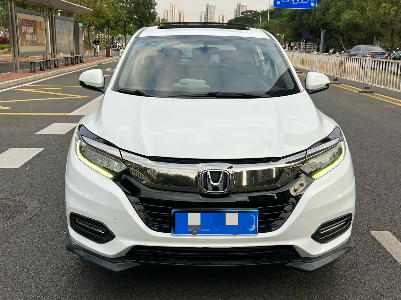 Honda Vezel (Binzhi)  из Китая