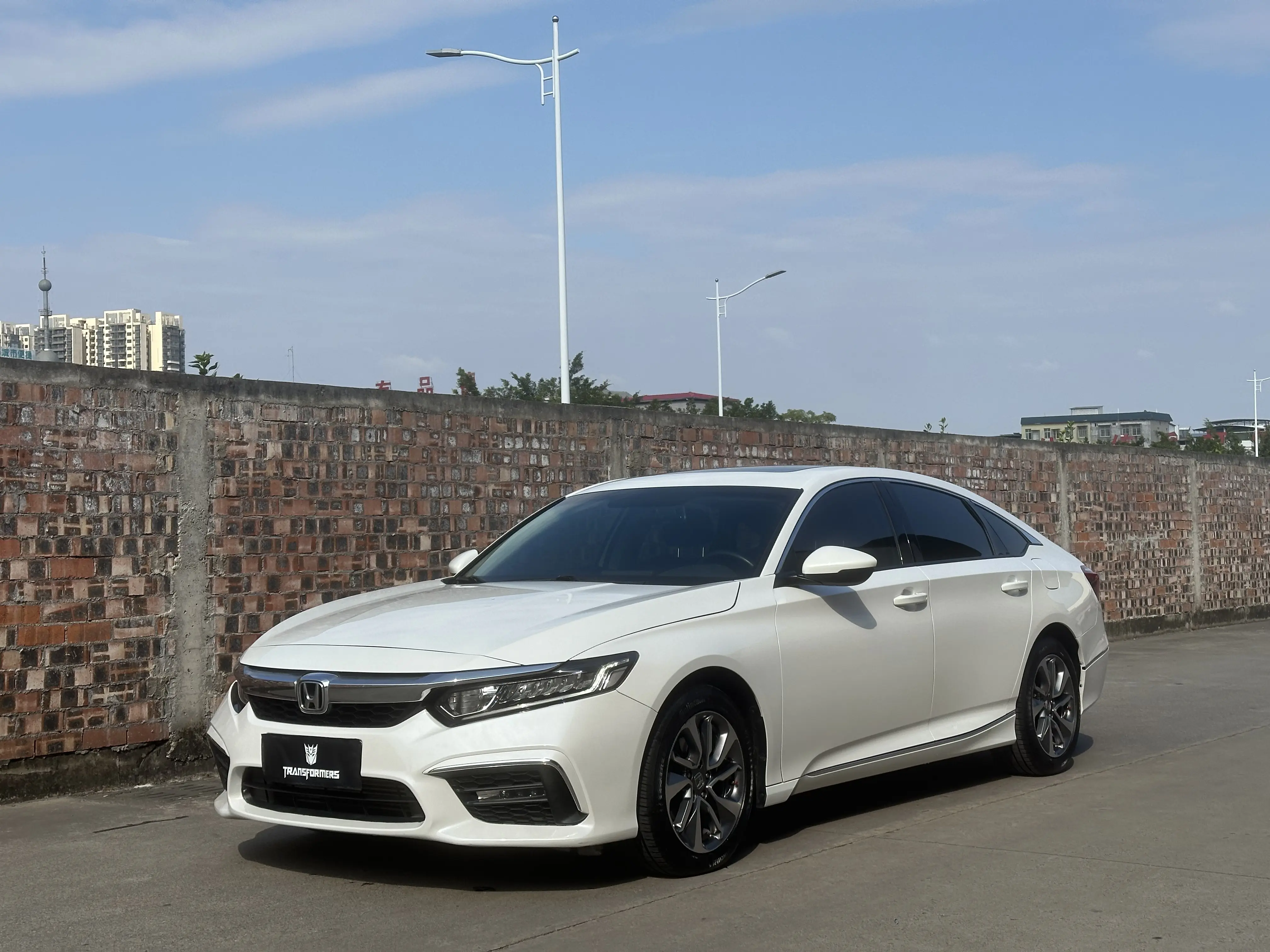 Honda Inspire (Yingshipai)  из Китая