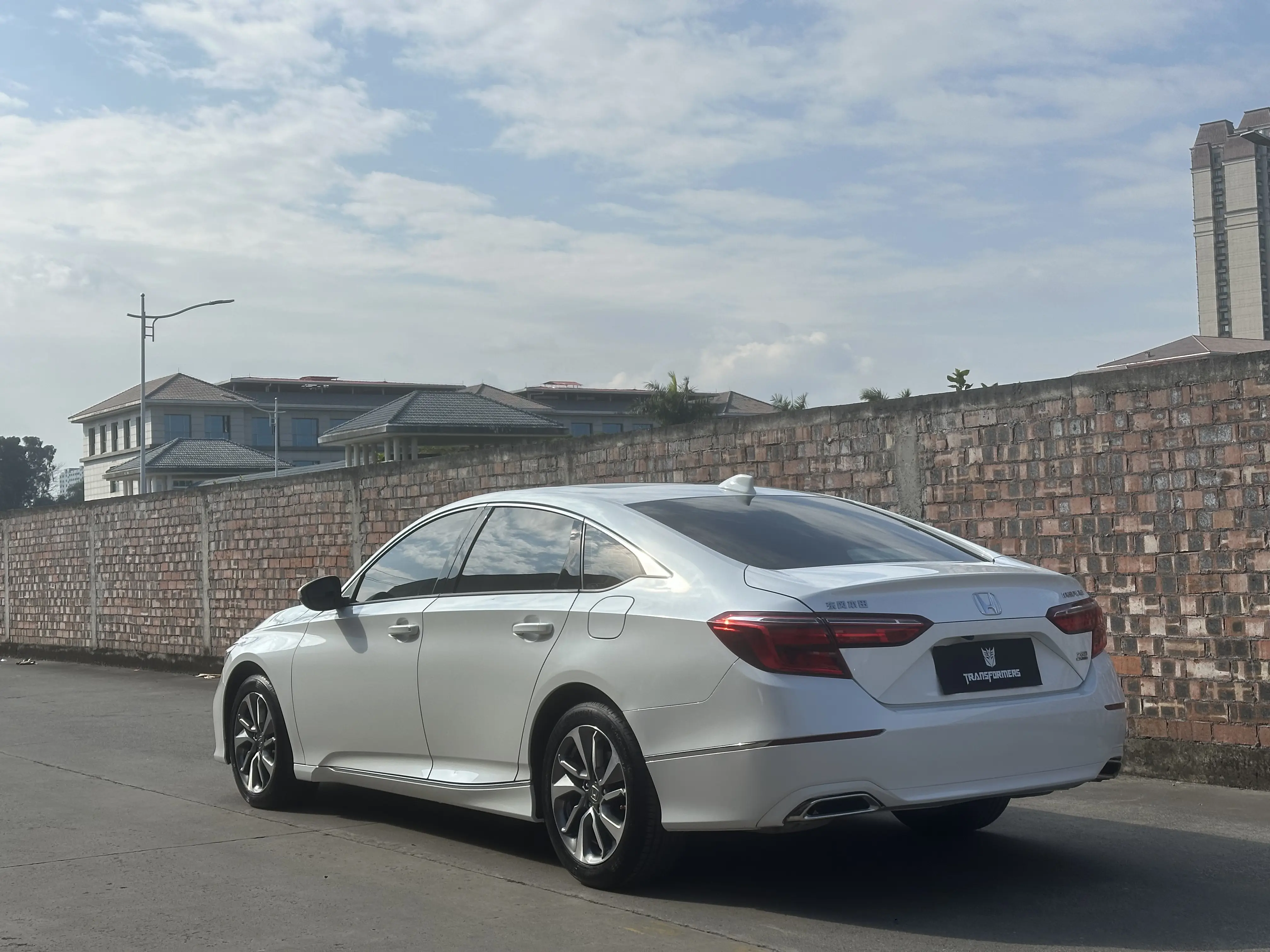 Honda Inspire (Yingshipai)  из Китая