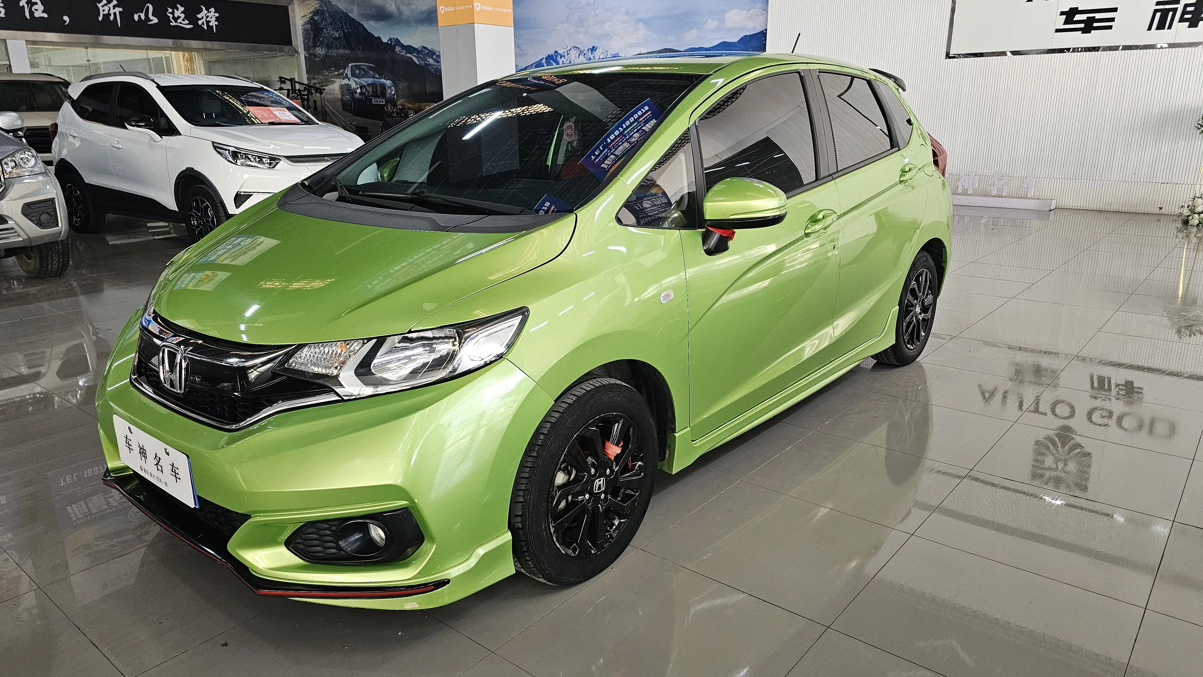 Honda Fit  из Китая
