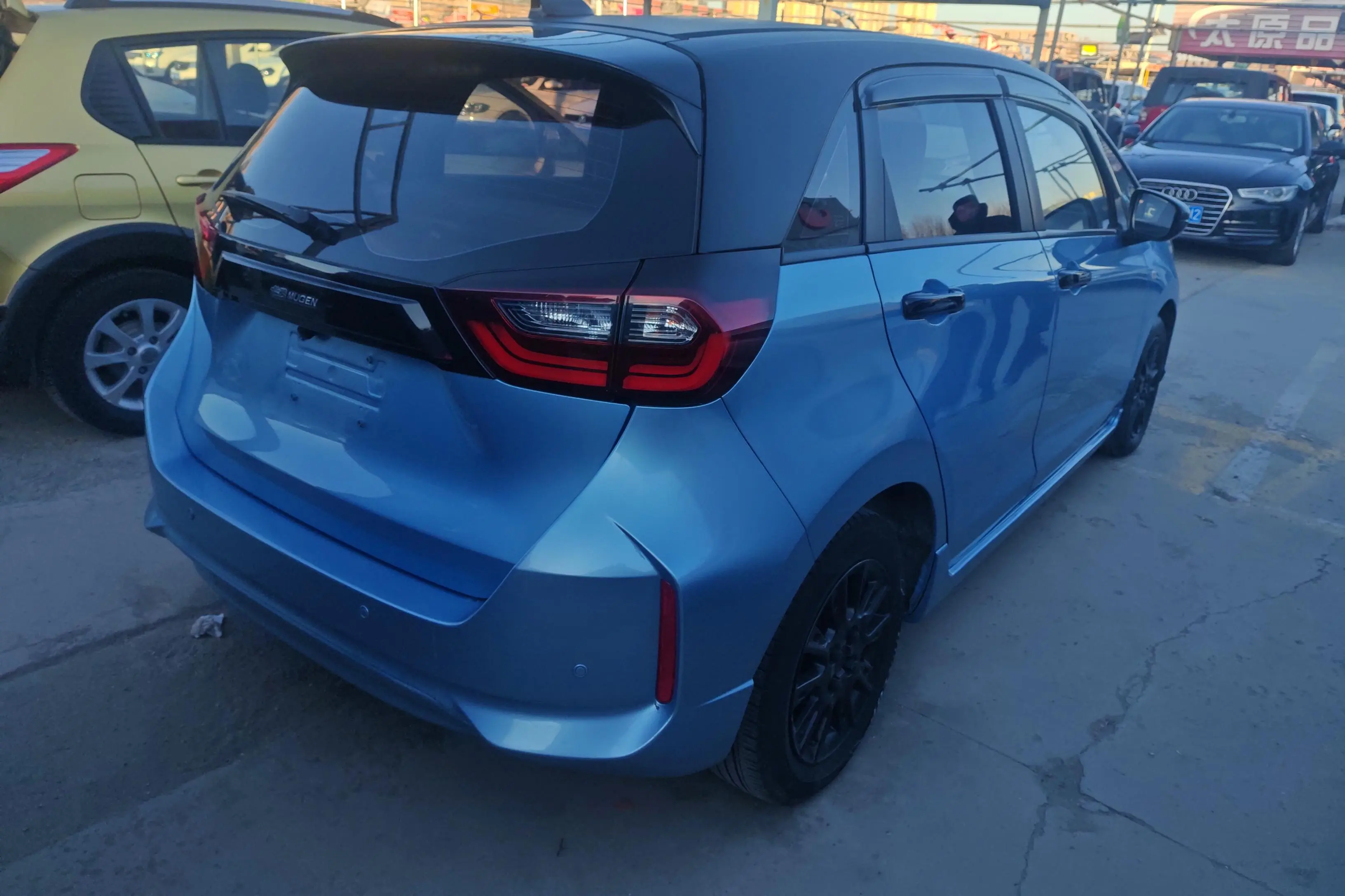 Honda Fit  из Китая