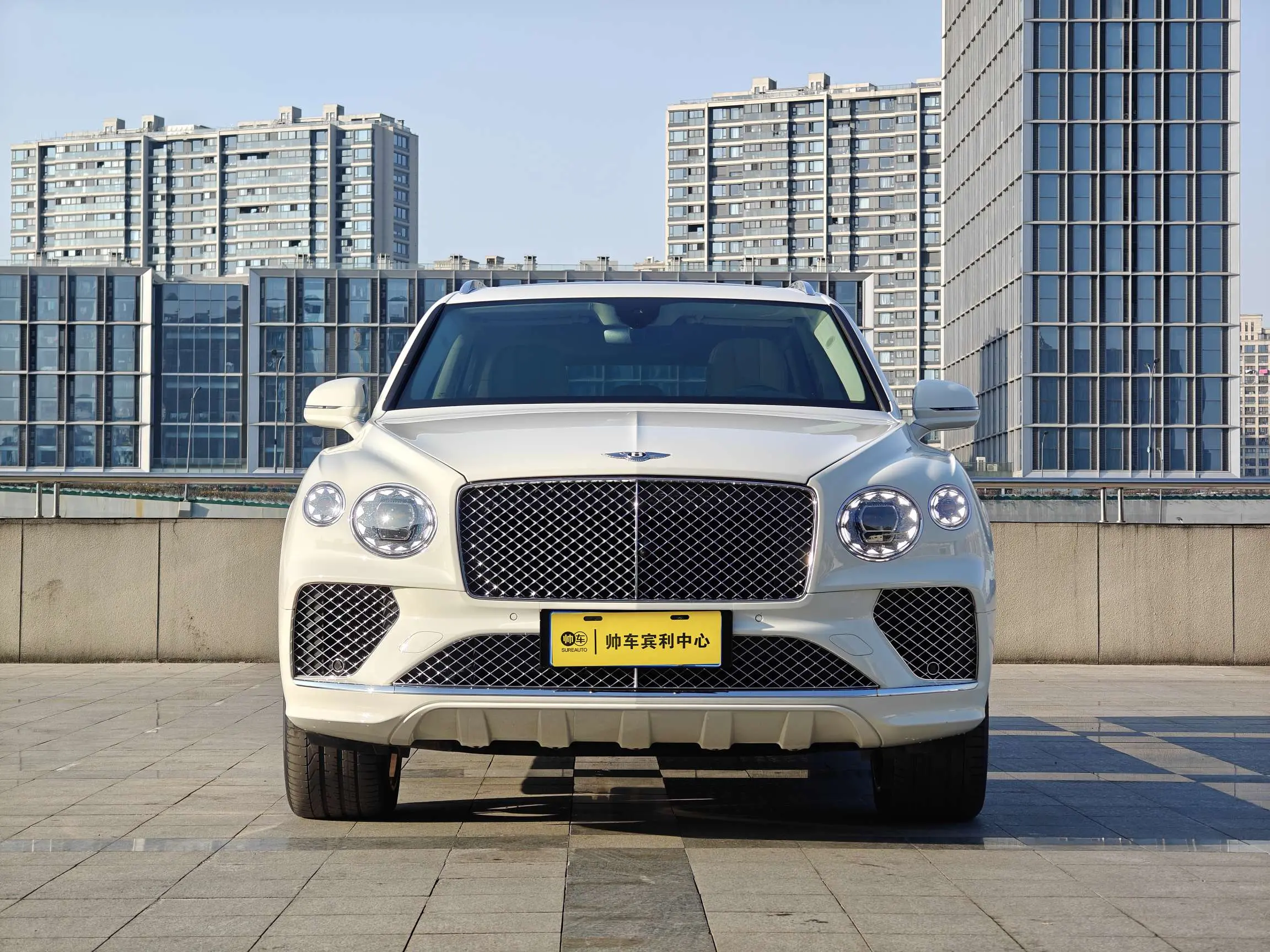 Bentley Bentayga  из Китая