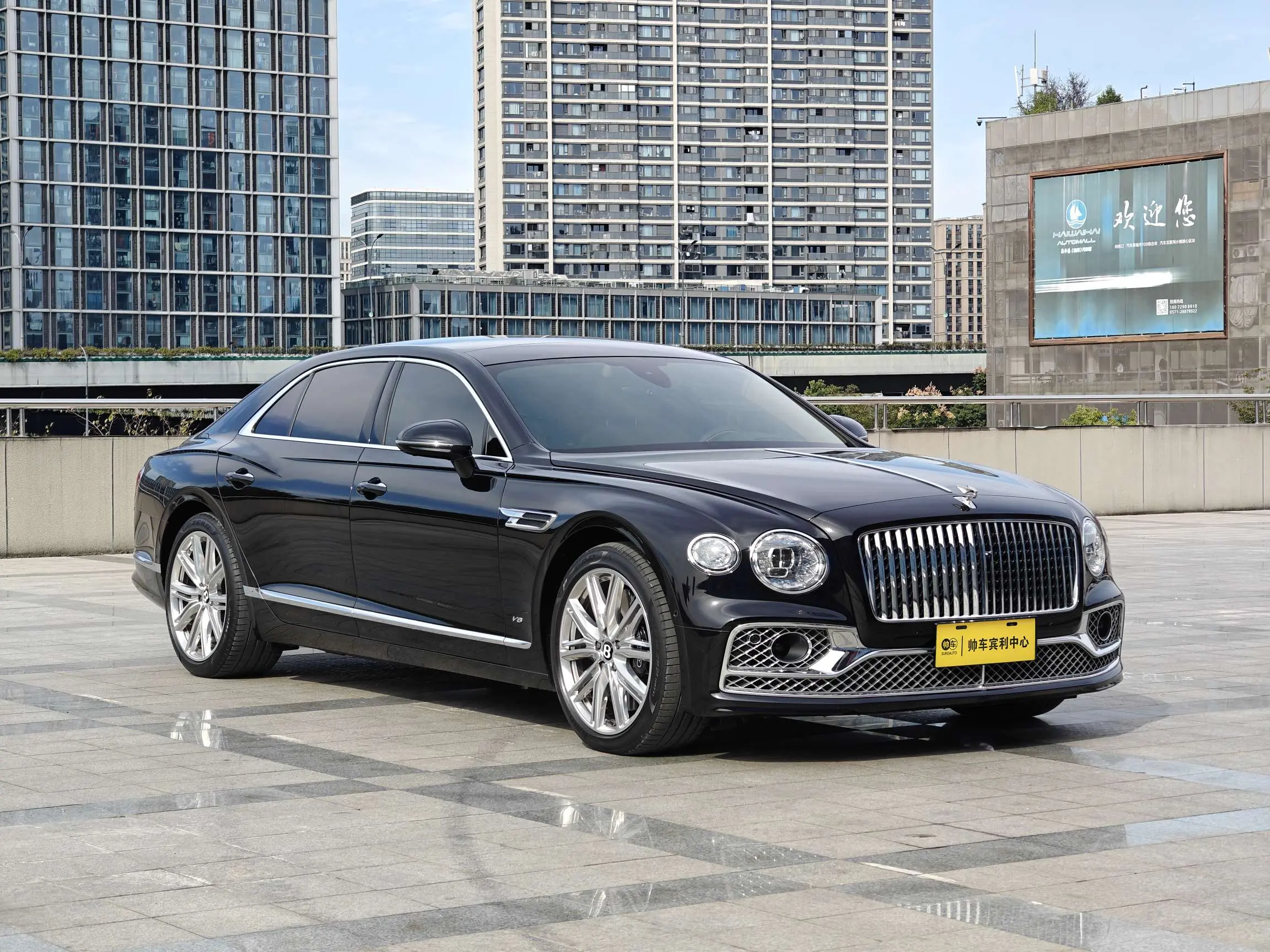 Bentley Galloping  из Китая