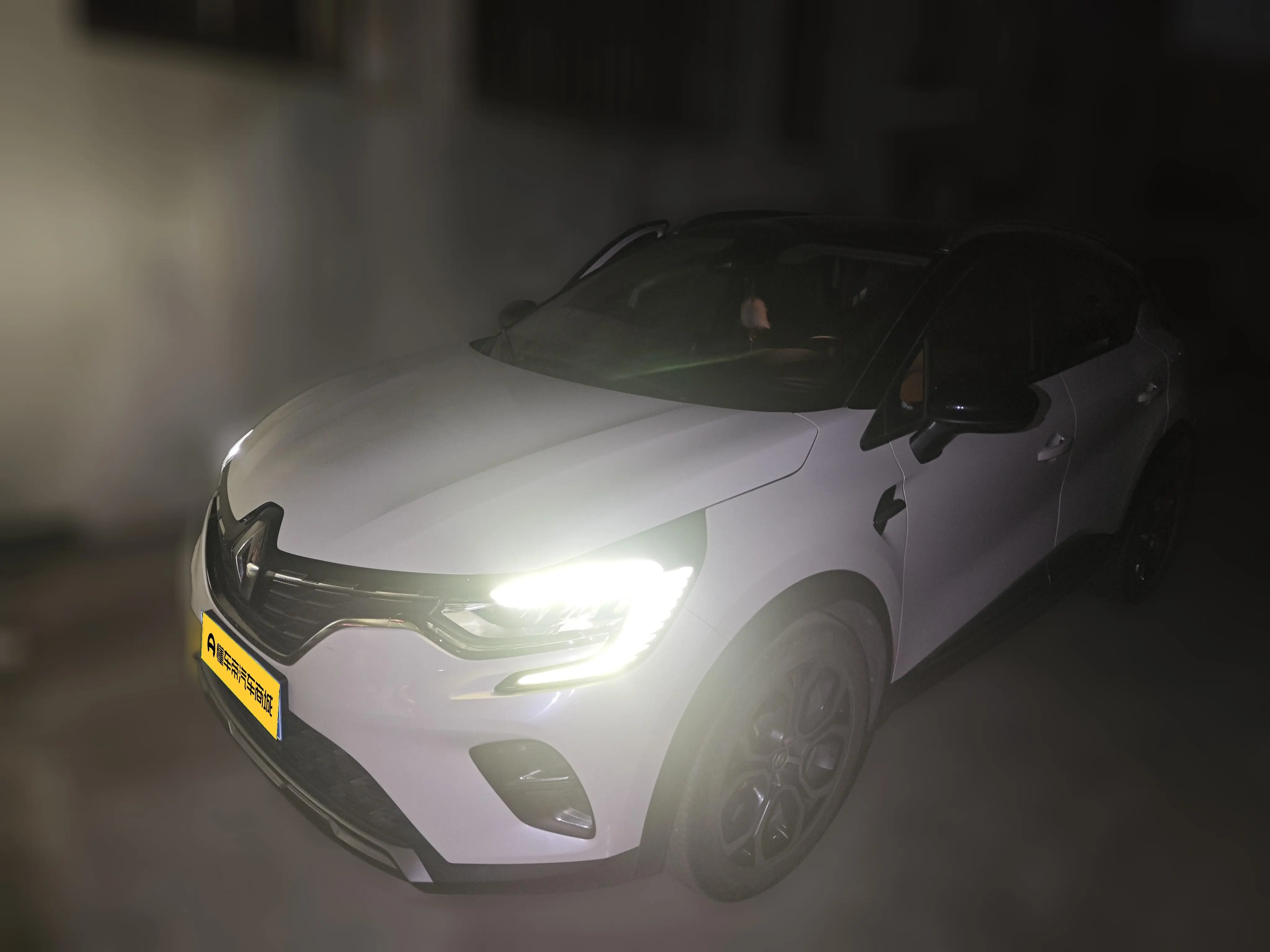 Renault Korrebin  из Китая