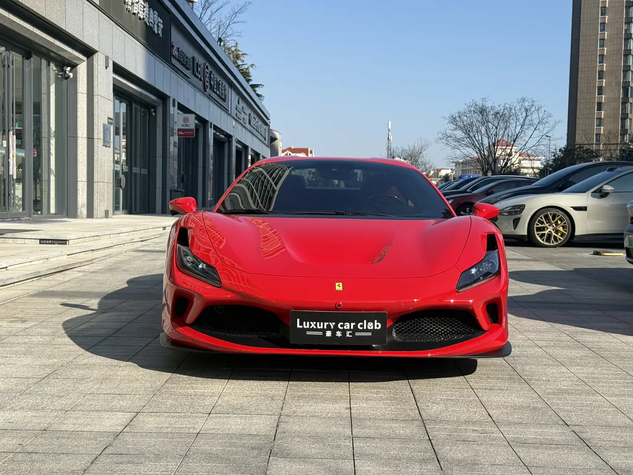 Ferrari F8  из Китая