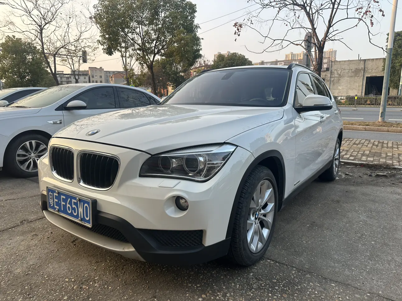 BMW X1  из Китая
