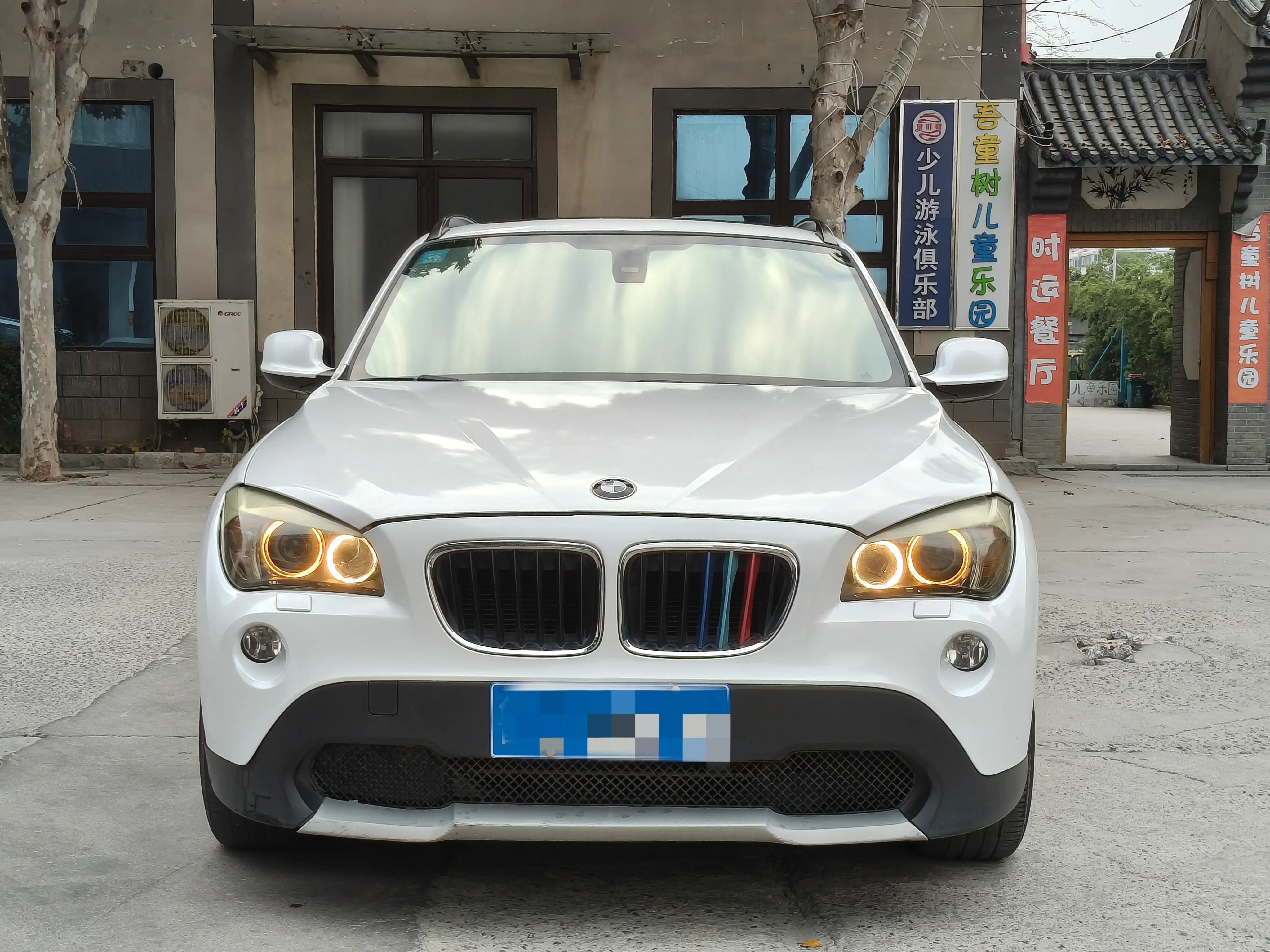 BMW X1  из Китая