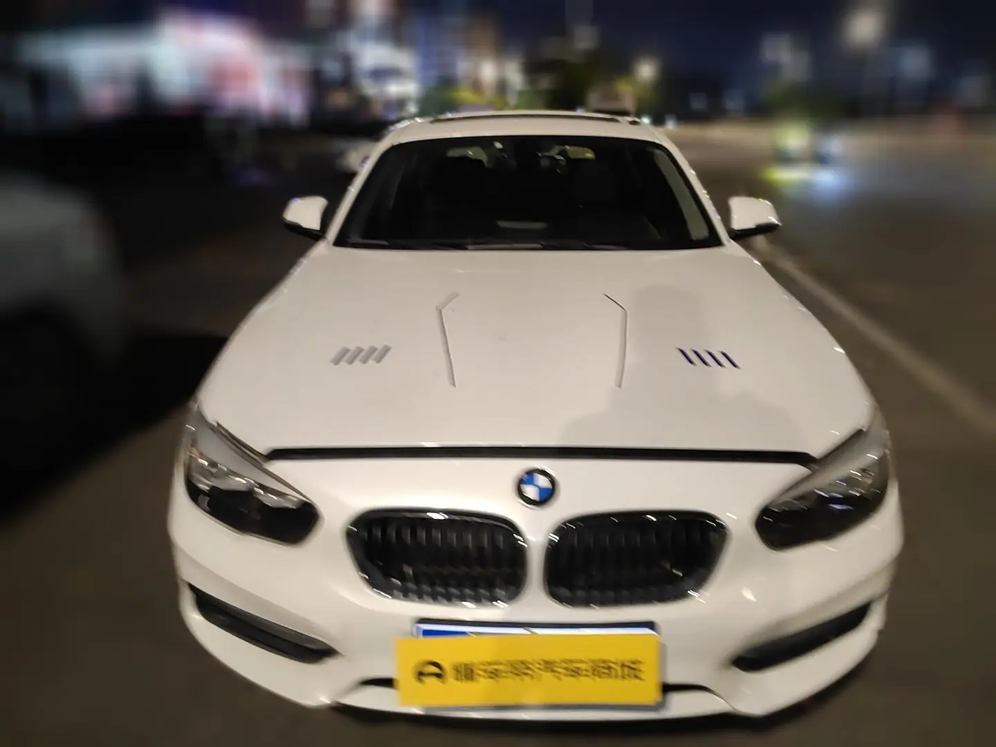 BMW 1 Series  из Китая