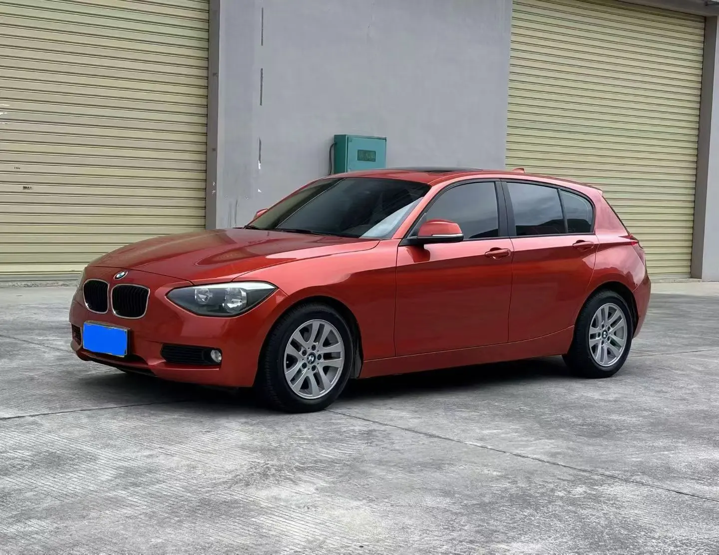 BMW 1 Series  из Китая