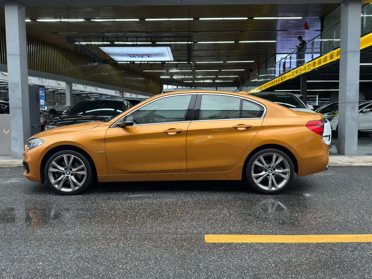 BMW 1 Series  из Китая