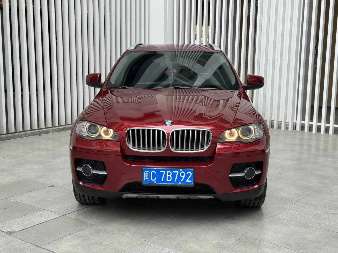 BMW X6  из Китая