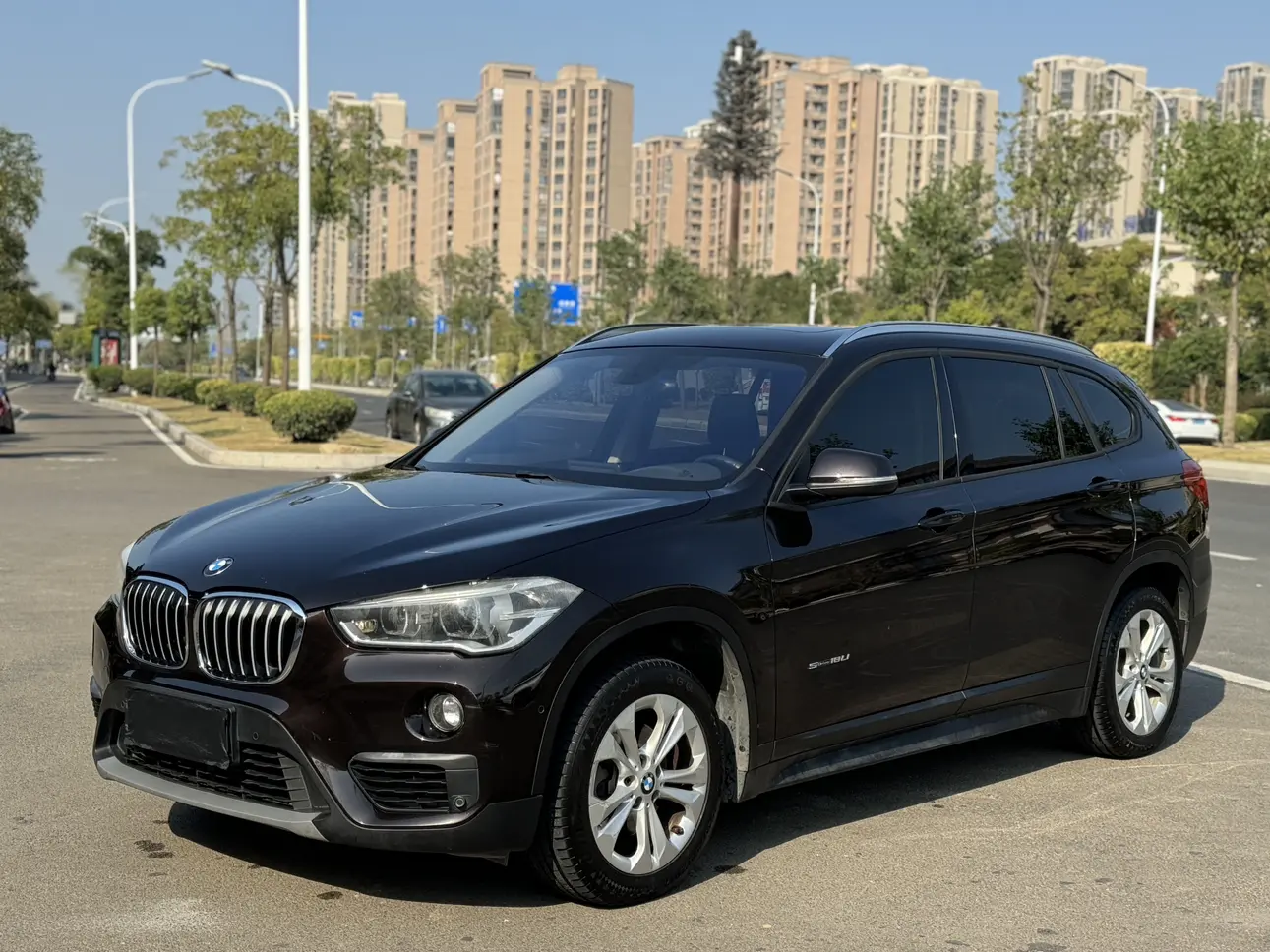 BMW X1  из Китая