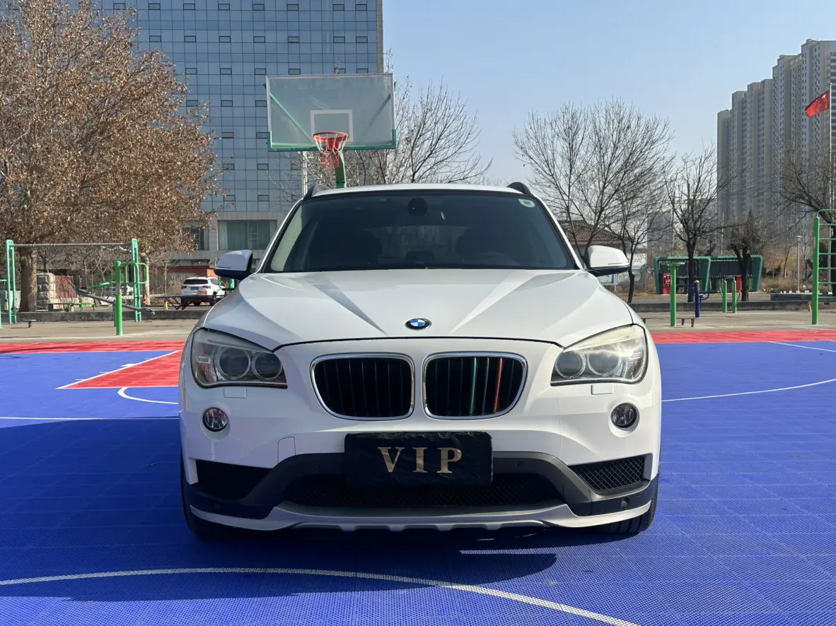 BMW X1  из Китая
